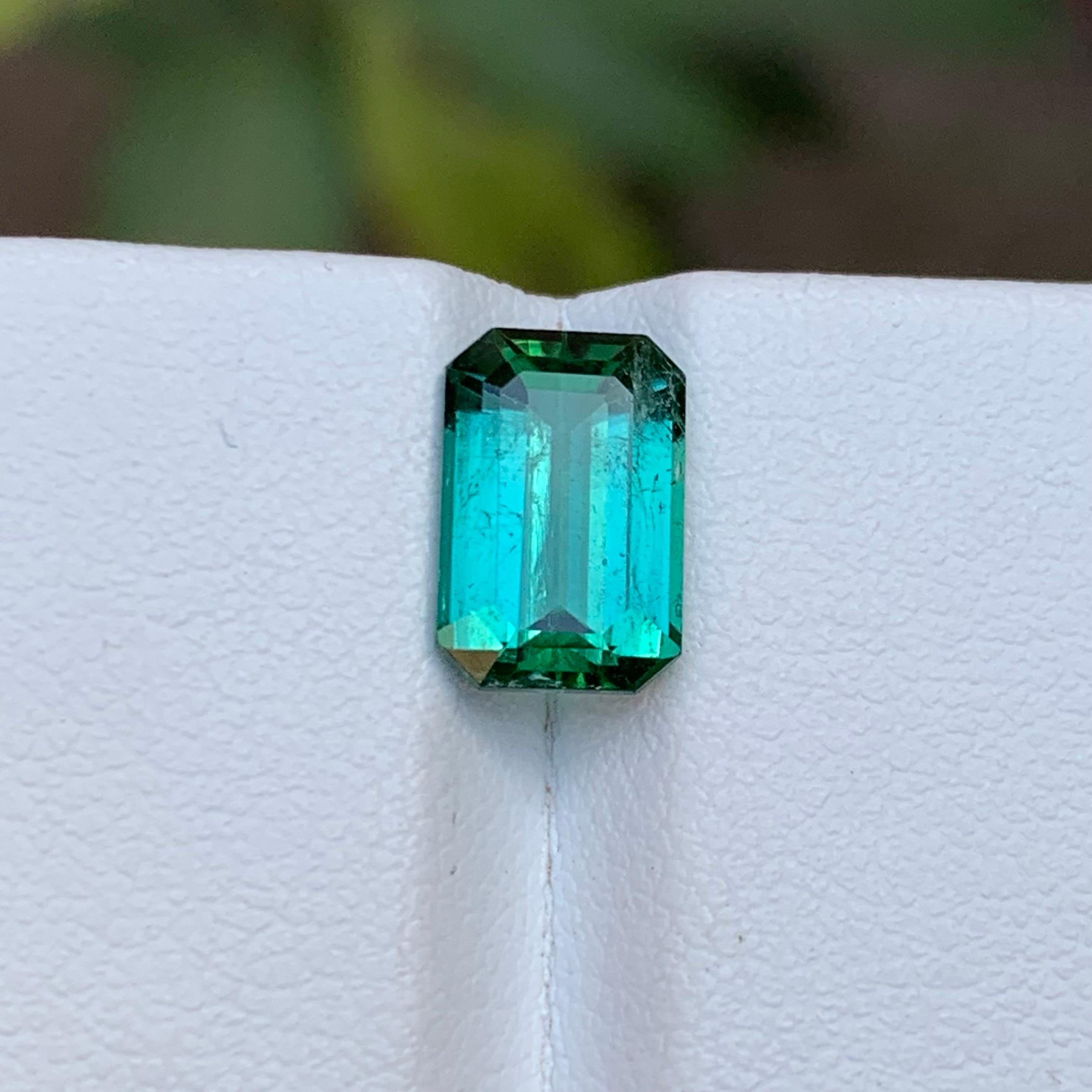Rare Bluish Lagoon Green Natural Tourmaline Gemstone 2.70Ct Emerald Cut for Ring For Sale 7