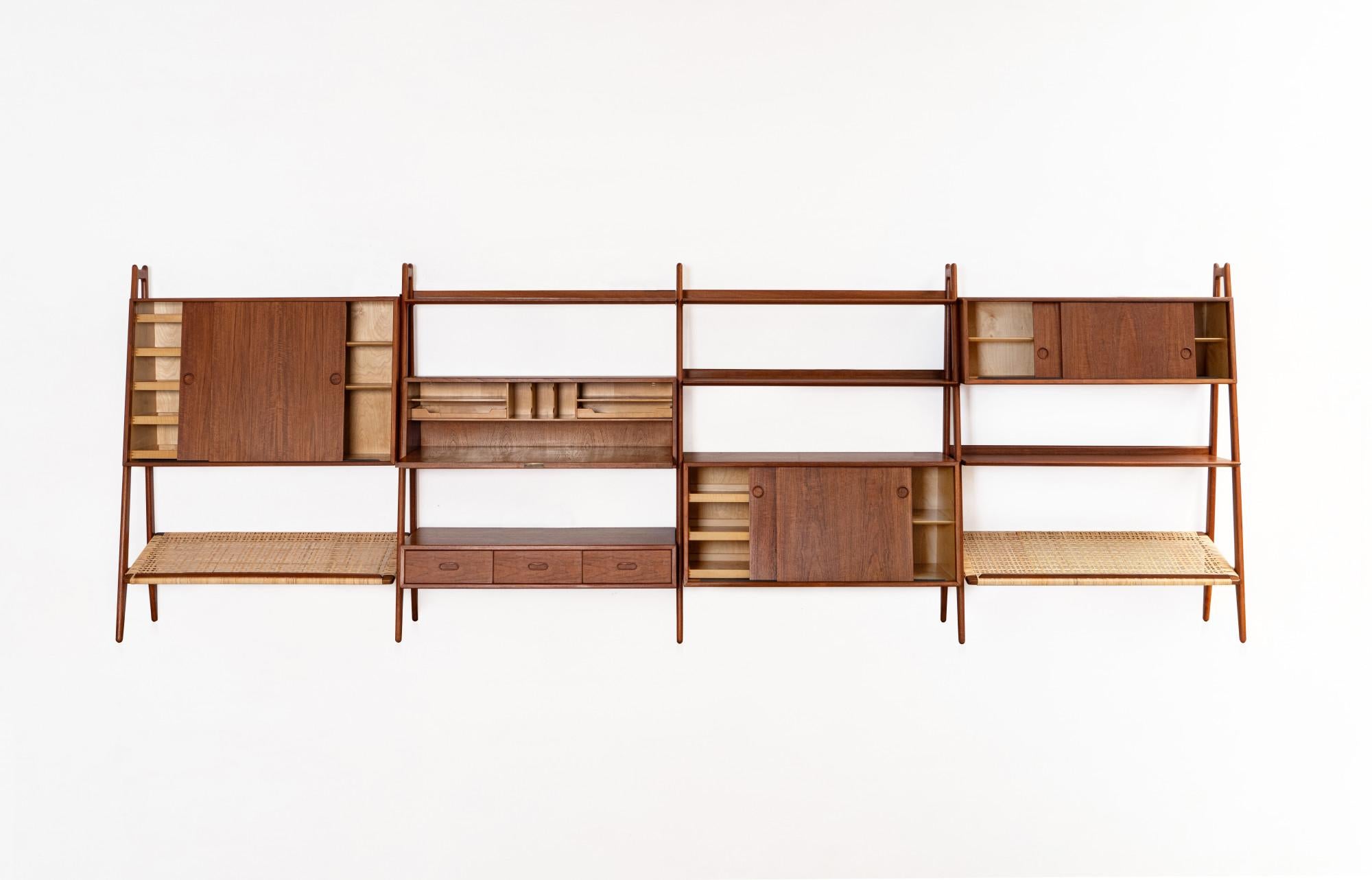 Mid-Century Modern Rare Bookshelf Wall Unit by Arne Vodder & Anton Borg for Vamo Møbelfabrik, 1950s