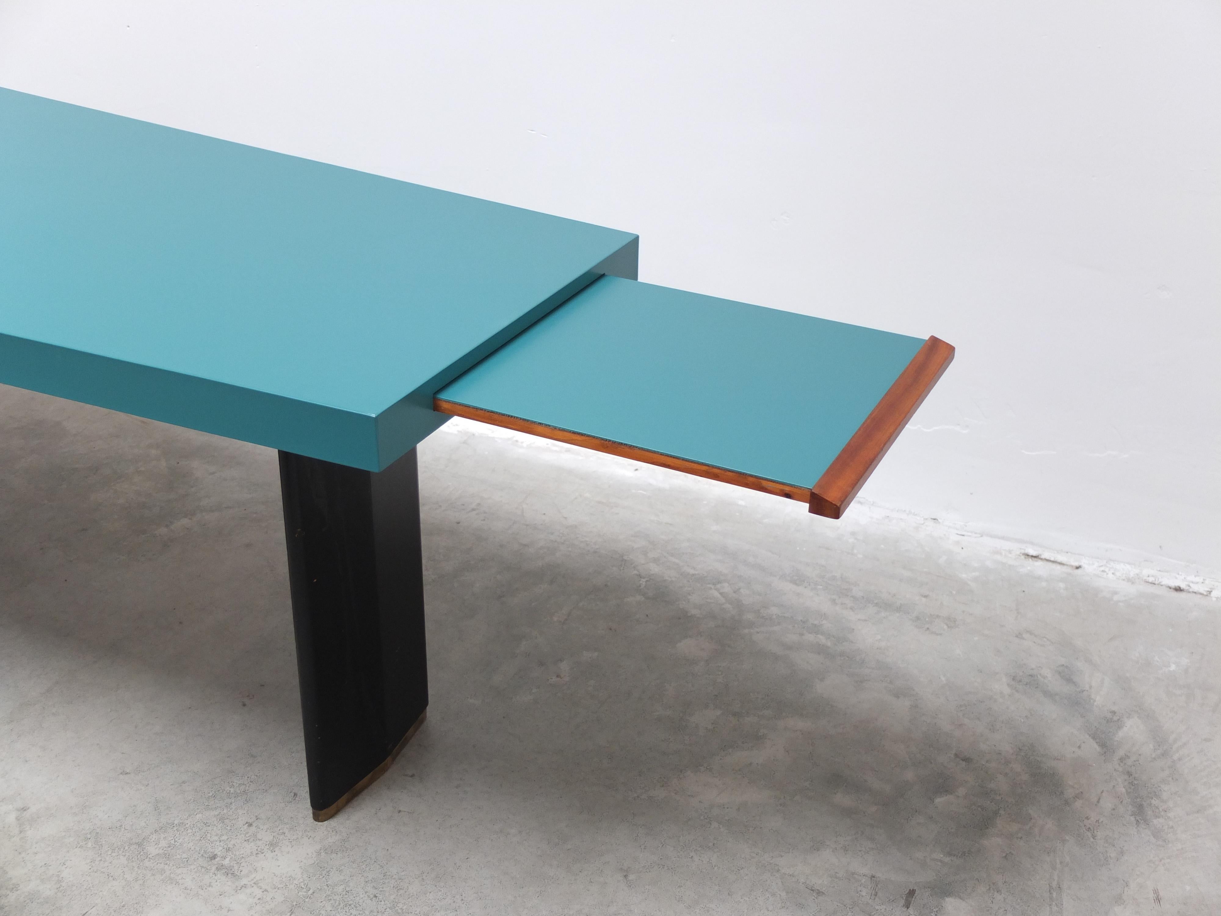 Rare 'Boomerang' Desk by Jos De Mey for Van Den Berghe-Pauvers, 1960s For Sale 8