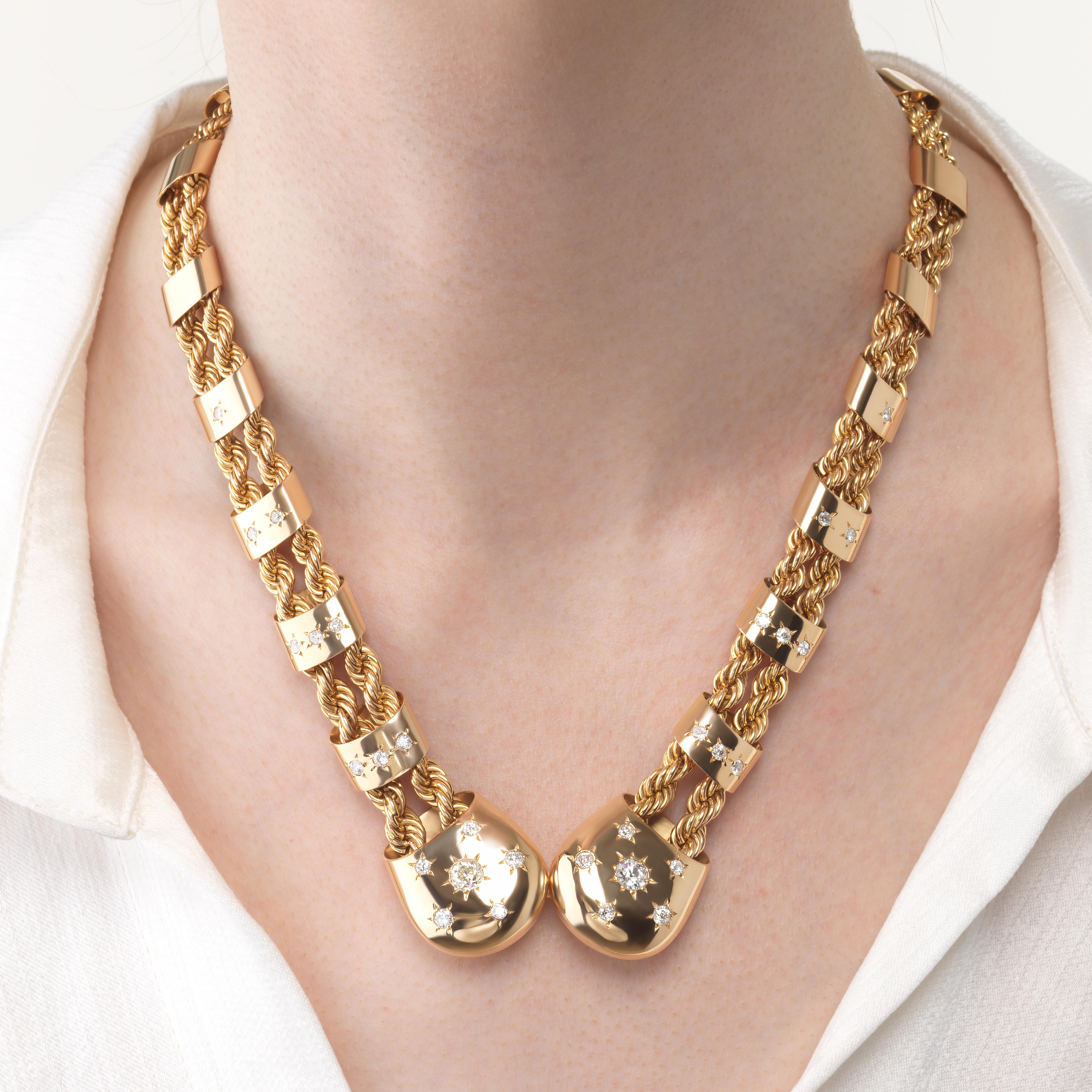 Women's or Men's Rare Boucheron Paris Retro 18 Karat Rose Gold Diamond Choker Necklace