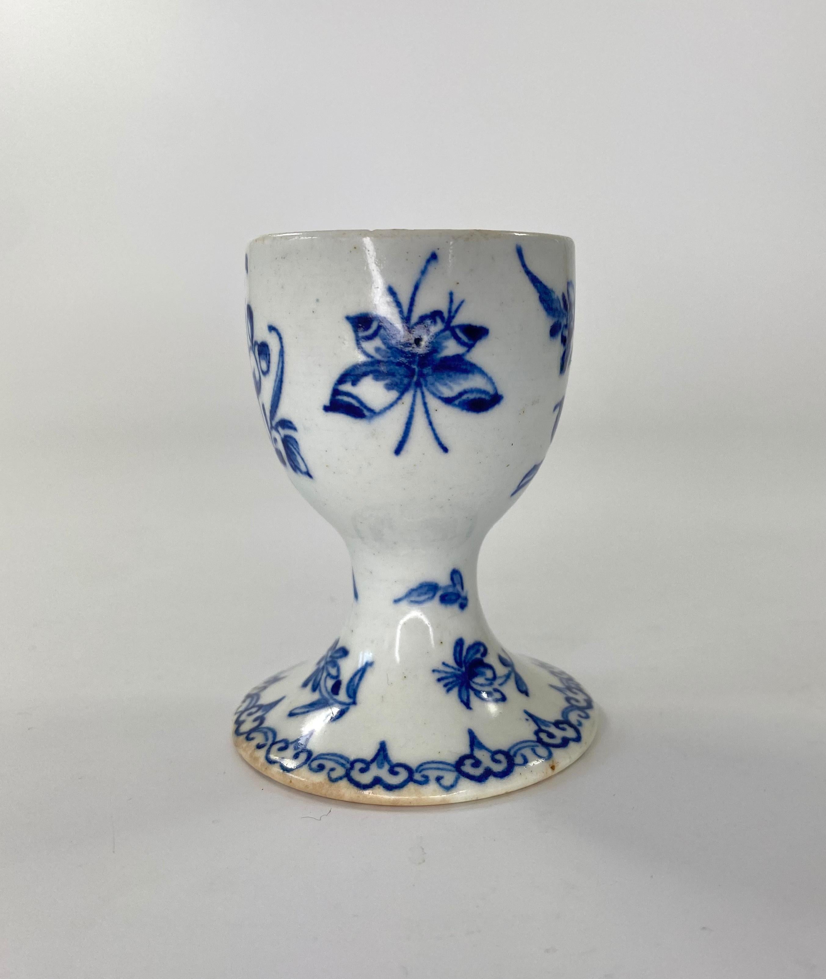 Georgian Rare Bow Porcelain Egg Cup, c. 1760