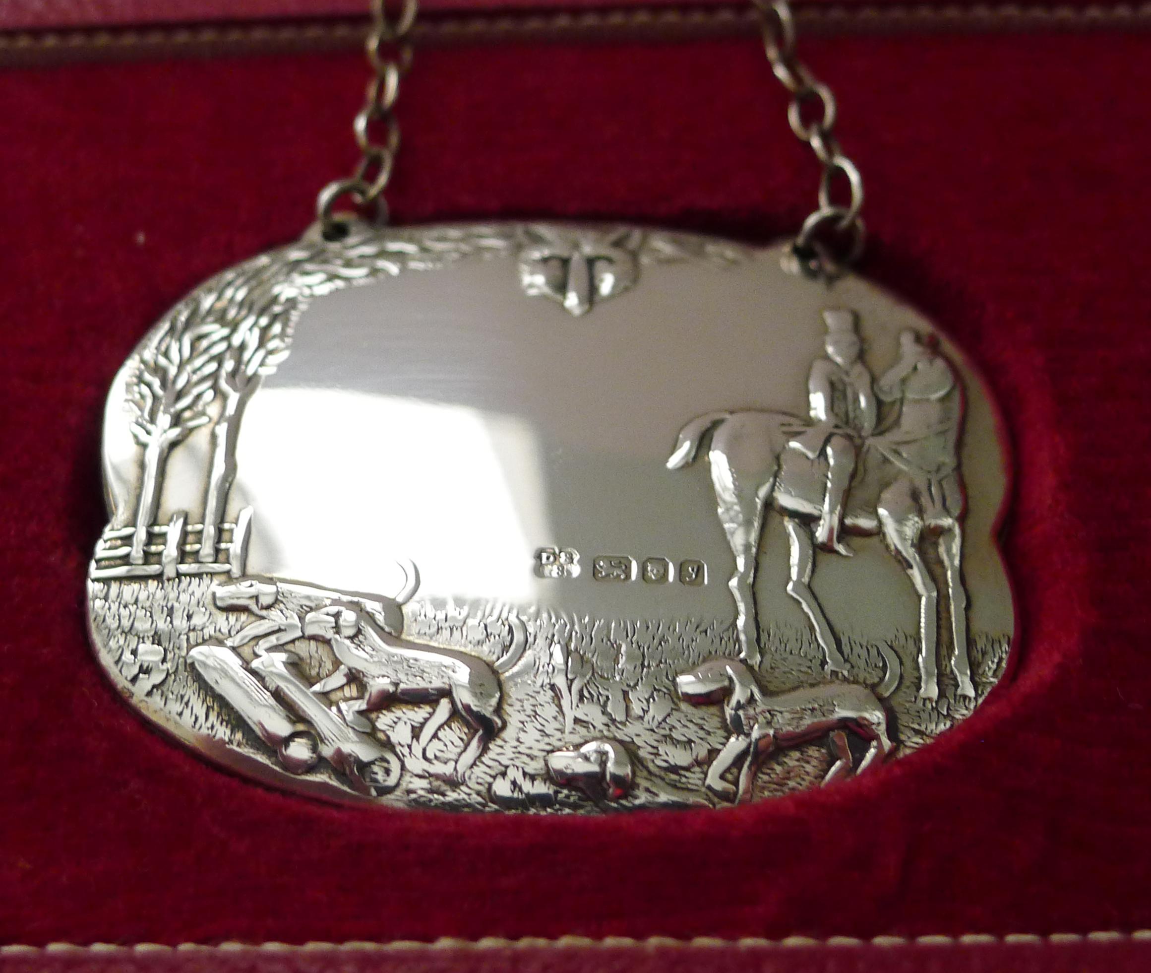 Raro set in scatola di etichette per decanter da caccia, tiro e pesca - 1983 in vendita 3