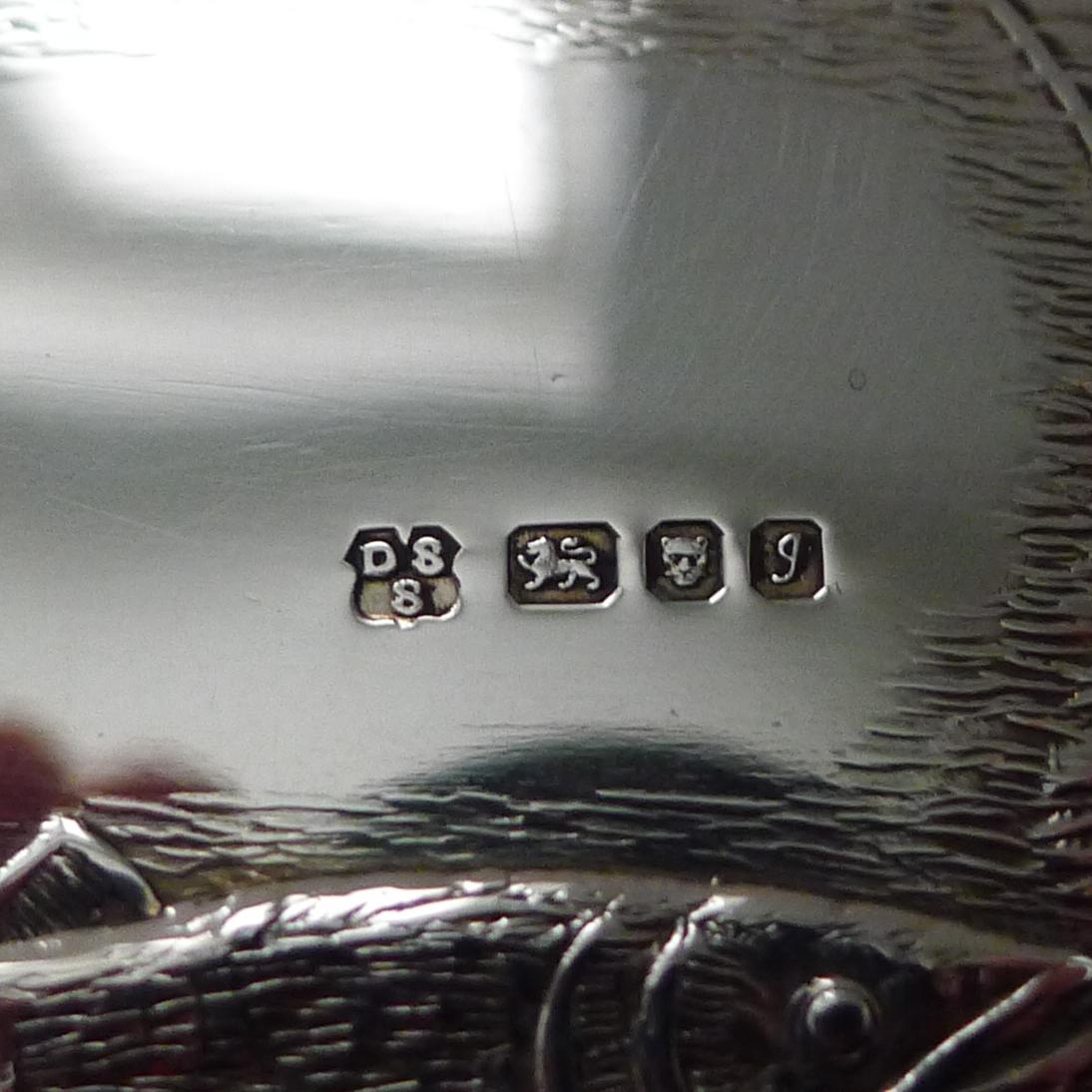 Raro set in scatola di etichette per decanter da caccia, tiro e pesca - 1983 in vendita 1