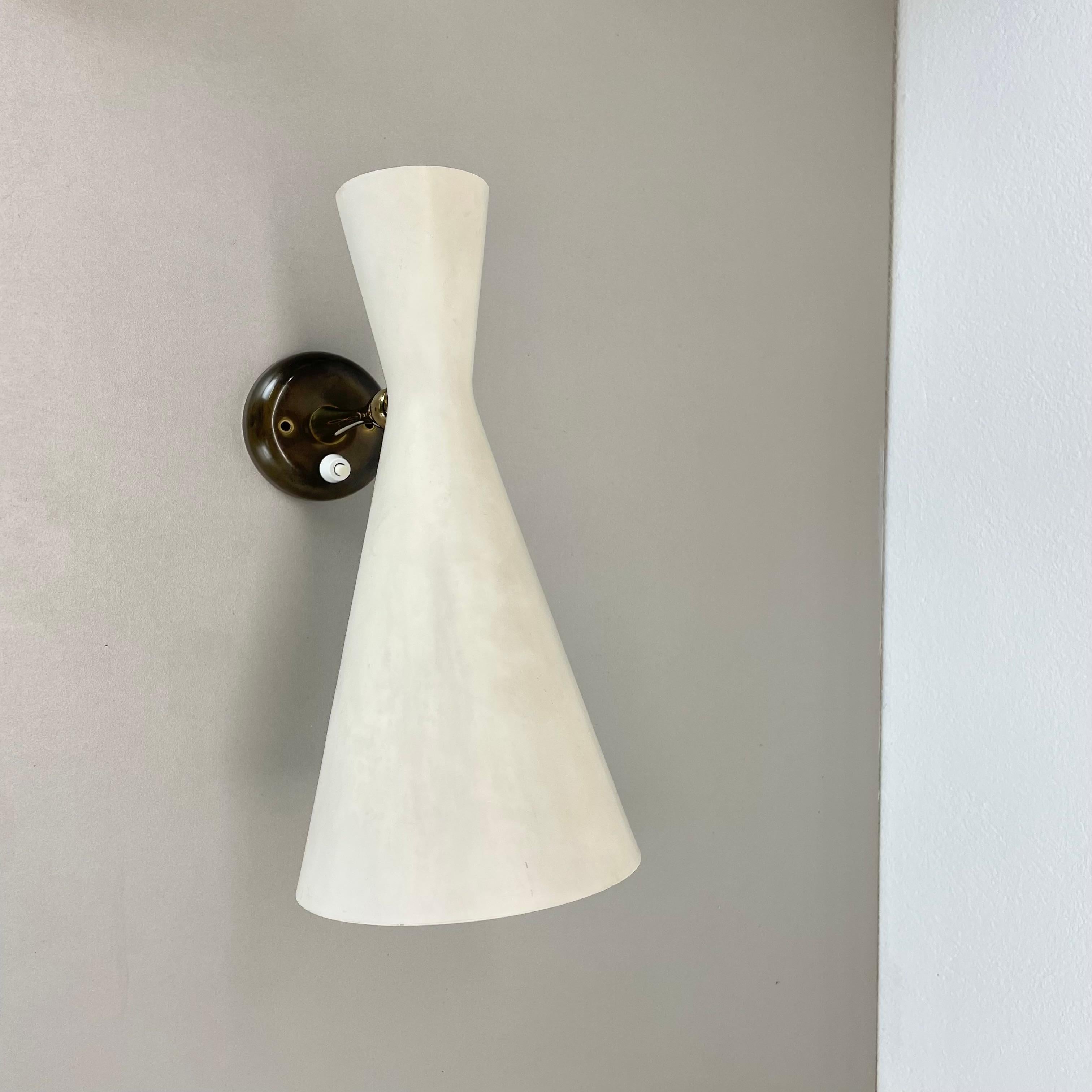 Italian rare Brass and metal DIABOLO Stilnovo Style Theatre Wall Light, Italy 1950s For Sale