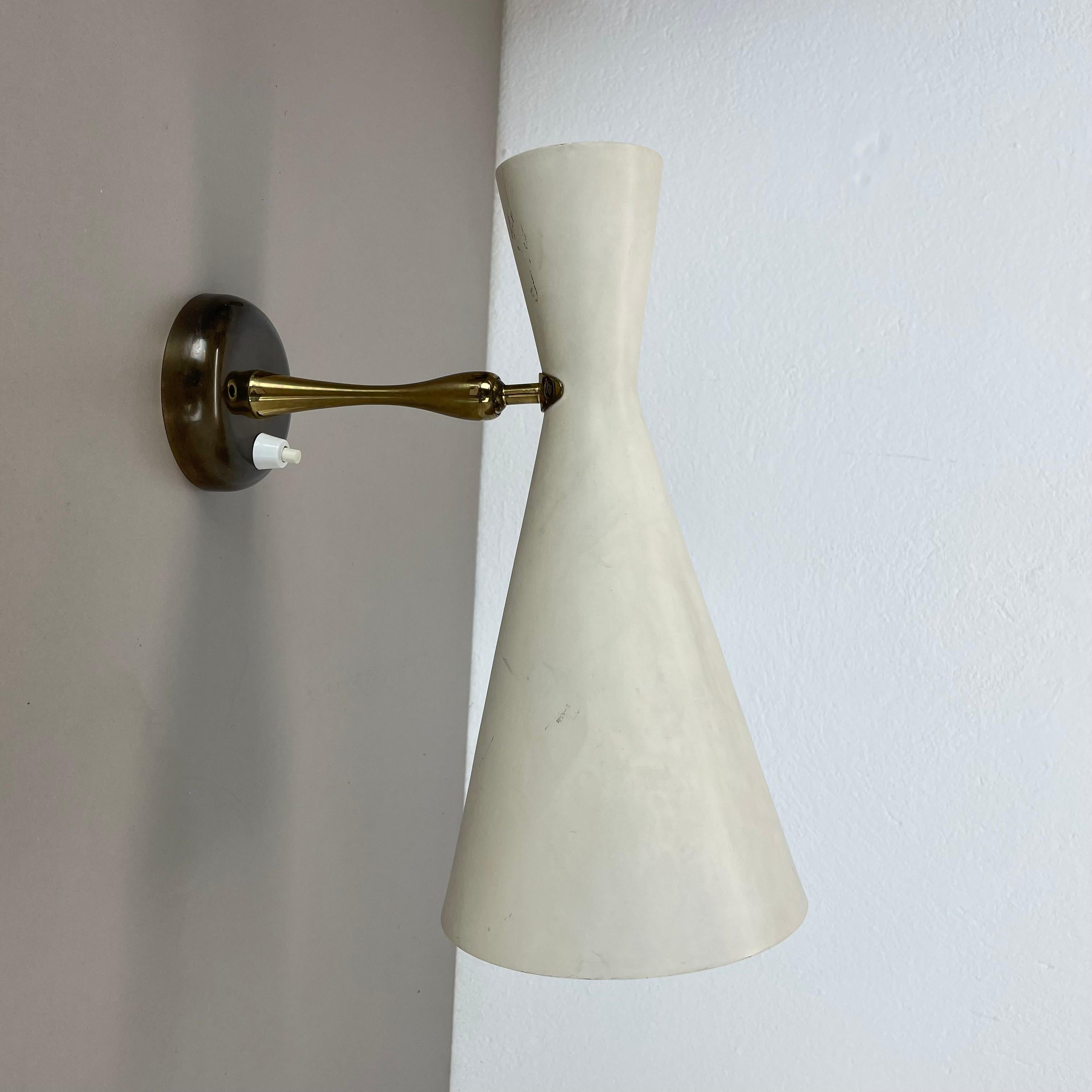 rare Brass and metal DIABOLO Stilnovo Style Theatre Wall Light, Italy 1950s For Sale 2