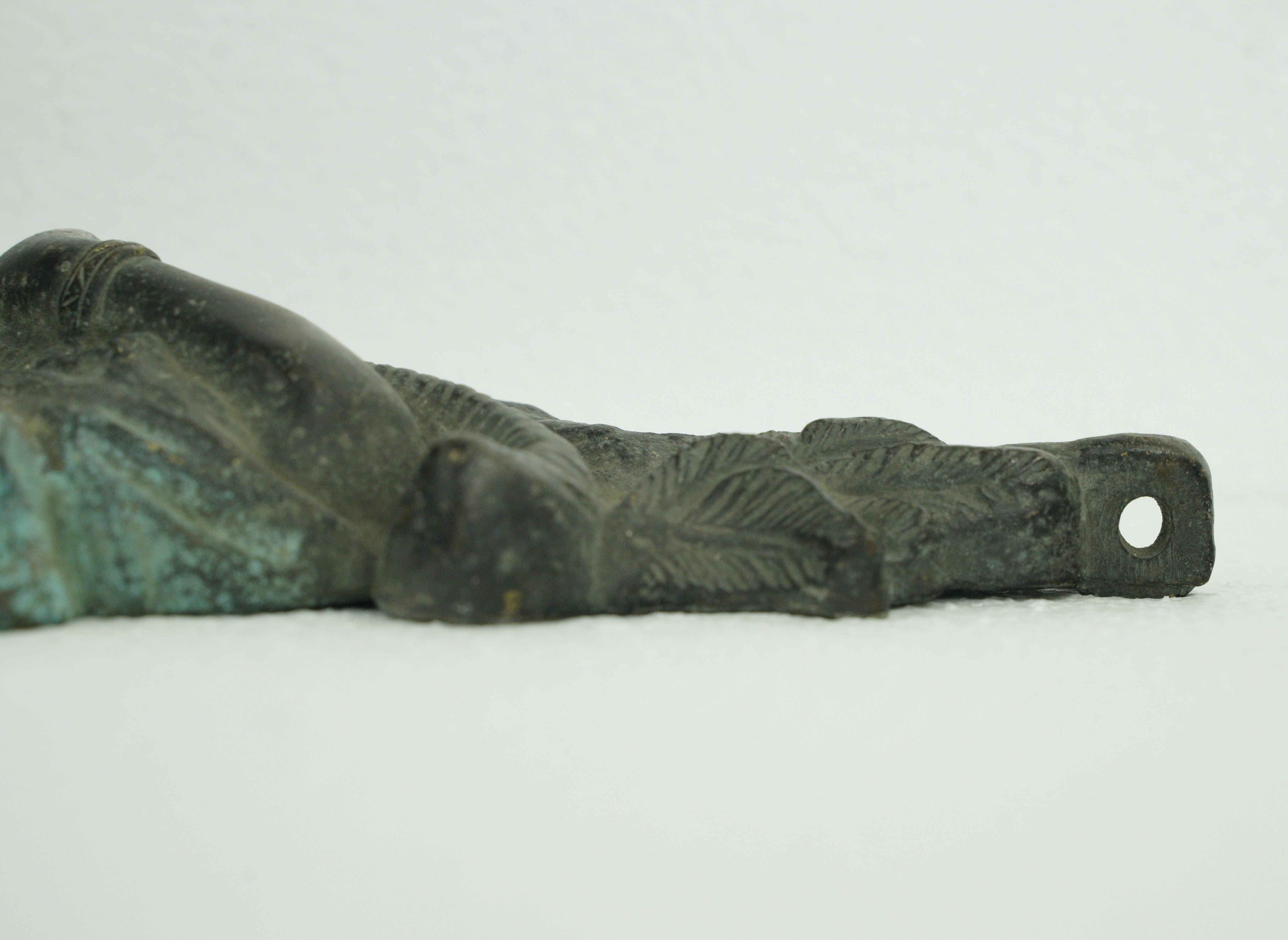 Rara applique in ottone della dea dell'abbondanza Abundanita in vendita 9