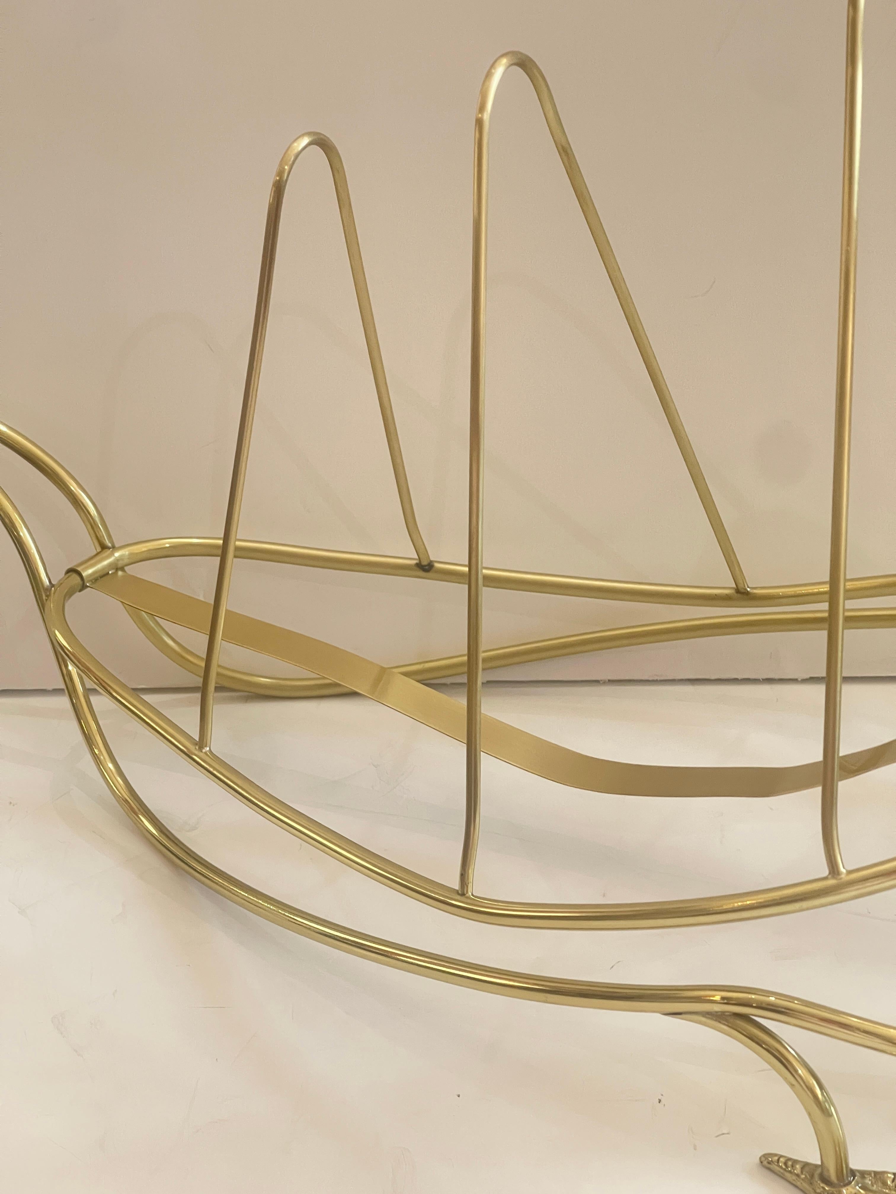 Rare Brass Low Swan Magazine Rack Attributed to Maison Jansen, Paris For Sale 3