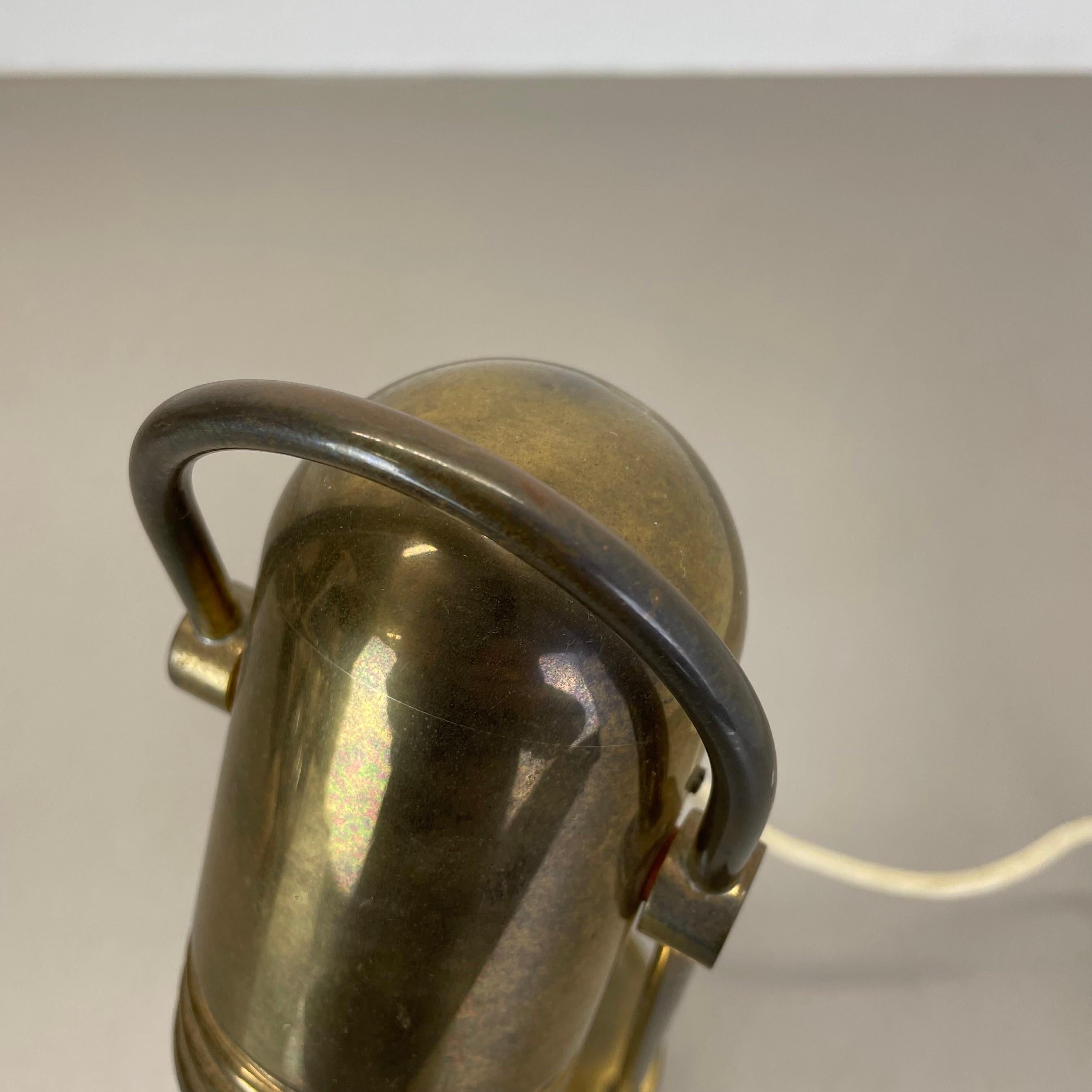 rare brass Metal Table Light by Rolf Krüger for Heinz Neuhaus Leuchten, 1970s In Good Condition For Sale In Kirchlengern, DE