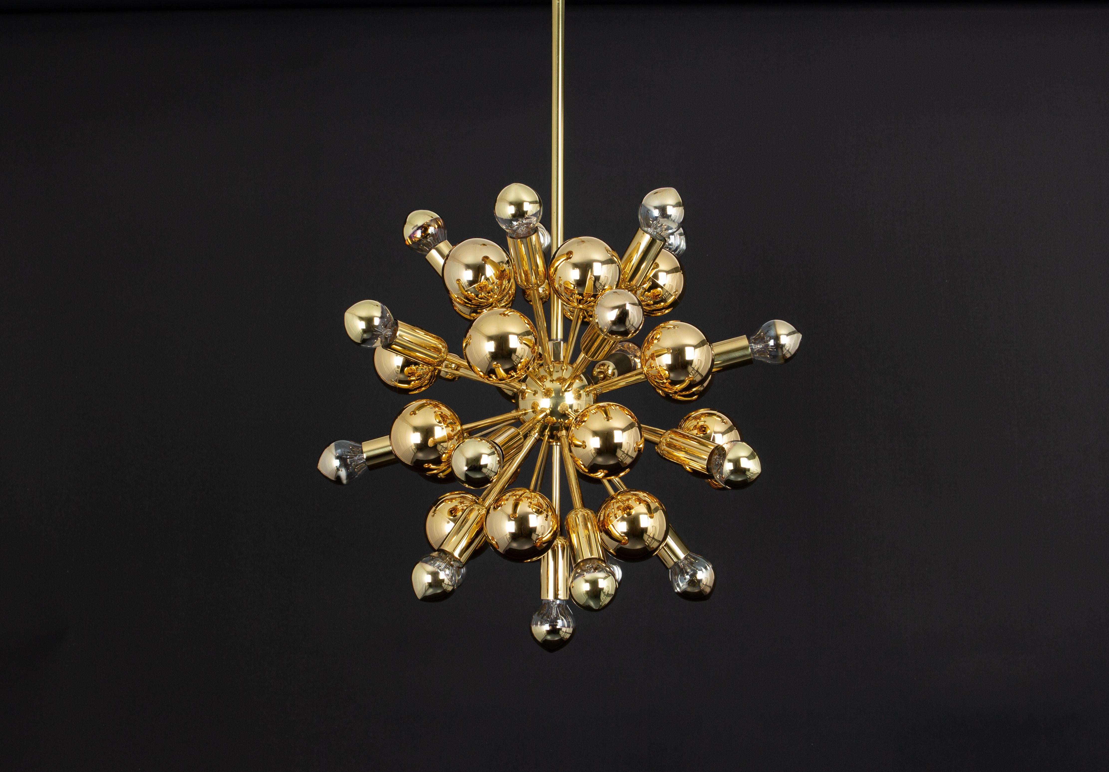 Rare Brass Space Age Sputnik Chandelier by Cosack, Germany, 1970s For Sale 6