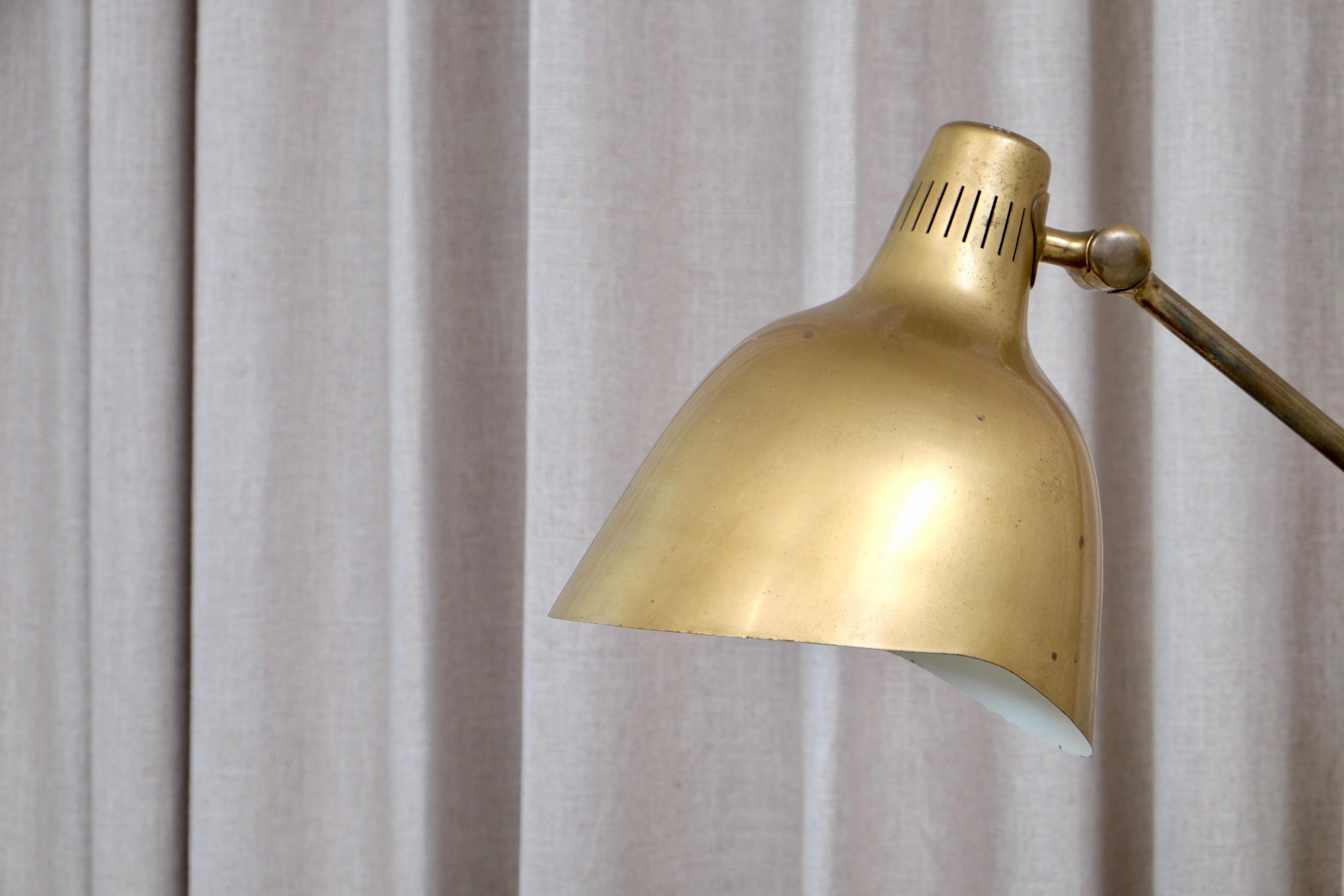 Brass Table Lamp, Sweden, 1950s For Sale 1