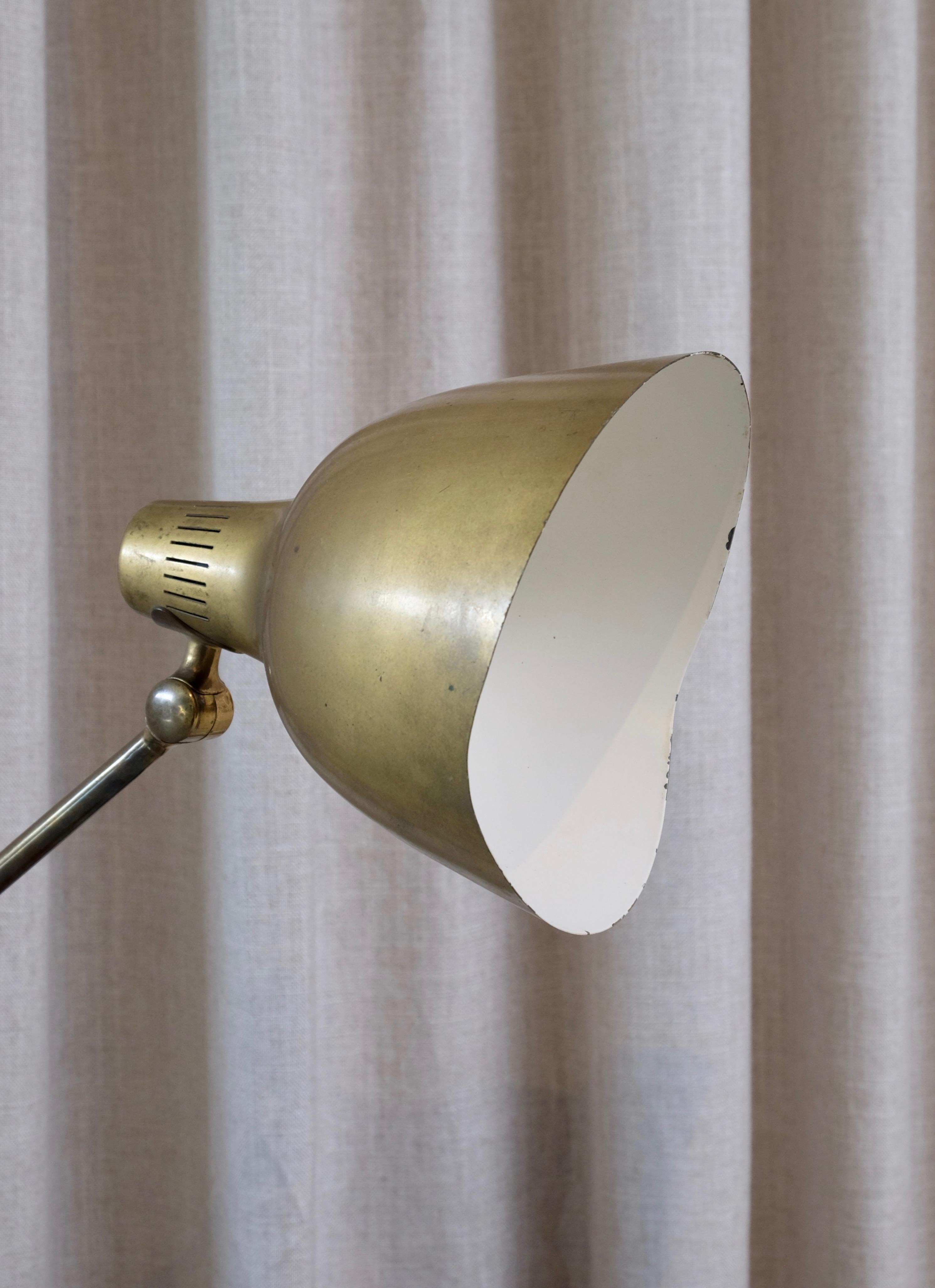 Tischlampe aus Messing, Schweden, 1950er Jahre im Angebot 3
