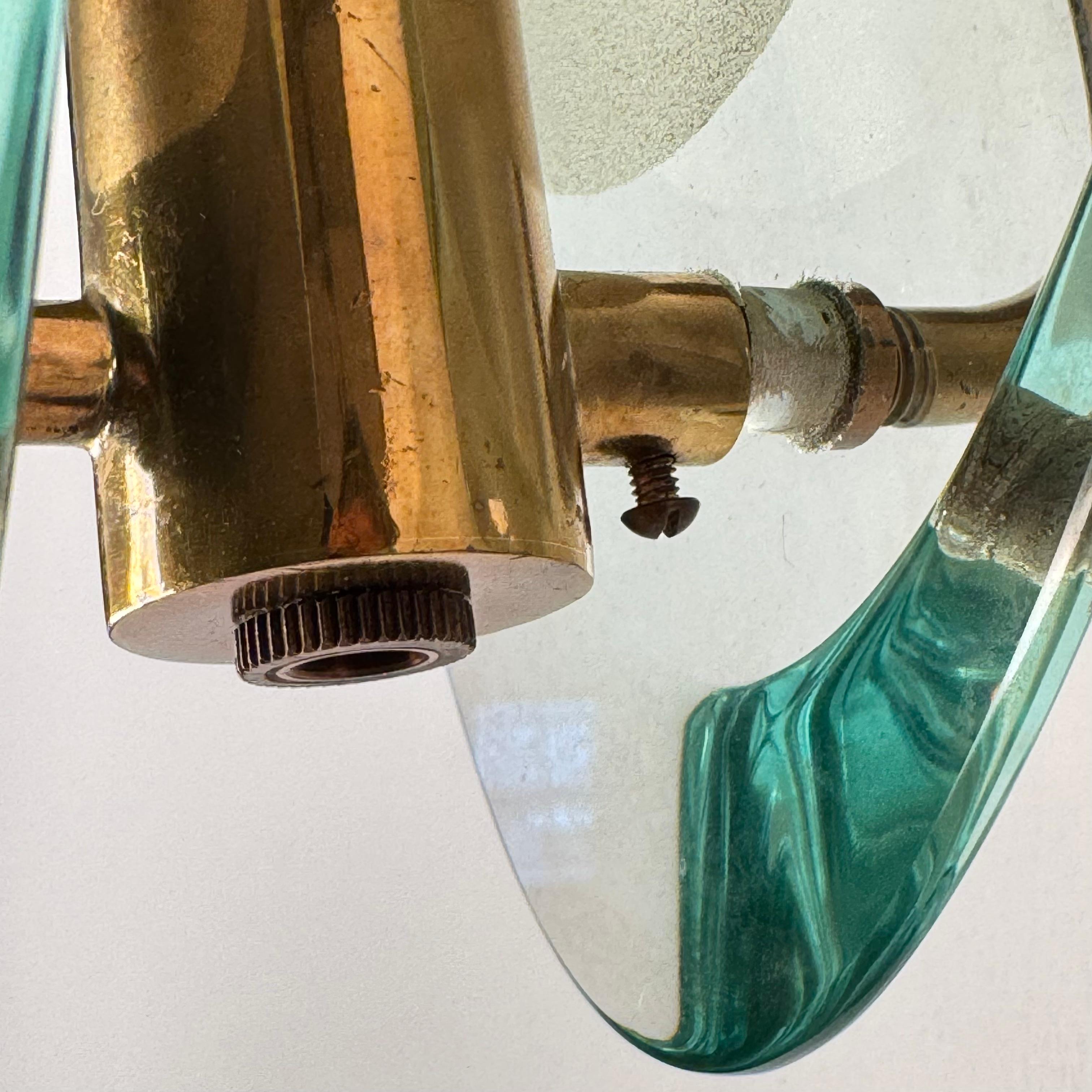 Rara versión de latón Modelo 2093 Apliques de Max Ingrand para Fontana Arte, años 60 en venta 10