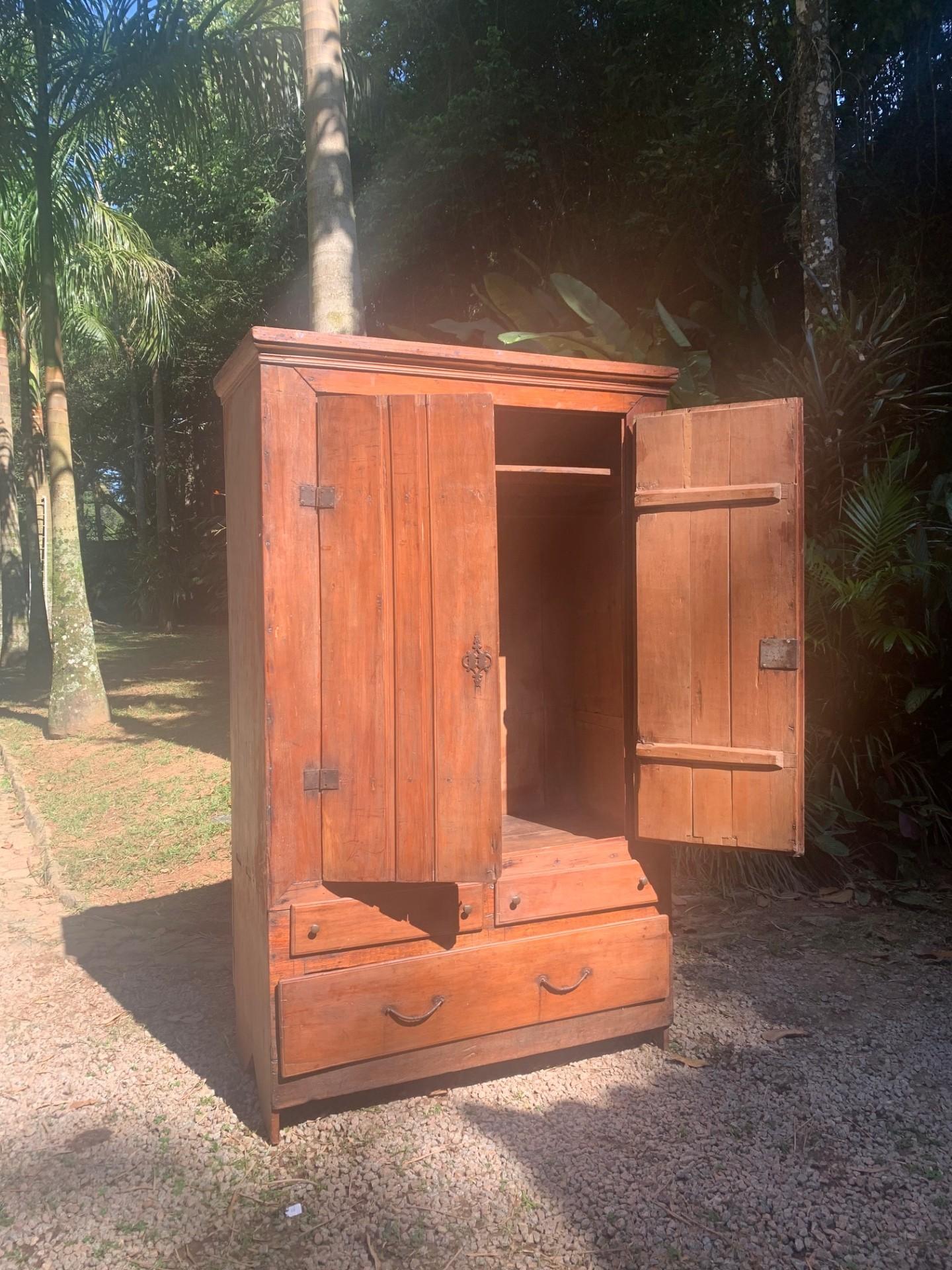 Rare Brazil Colonial 18th Century Armoire / Wardrobe For Sale 3