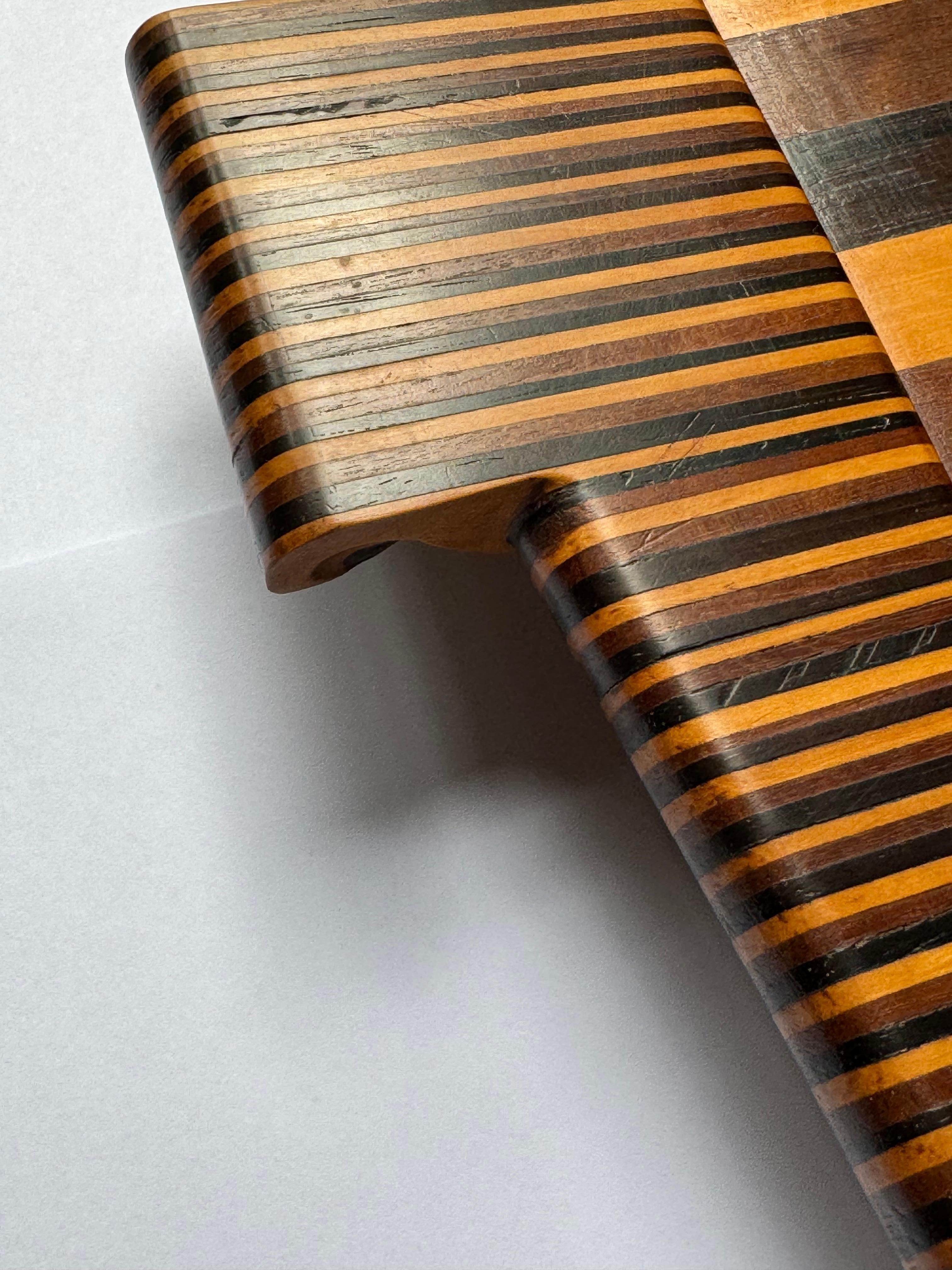 Seltenes brasilianisches Holztablett aus der Mitte des Jahrhunderts MY MODERN (Brasilianisch) im Angebot