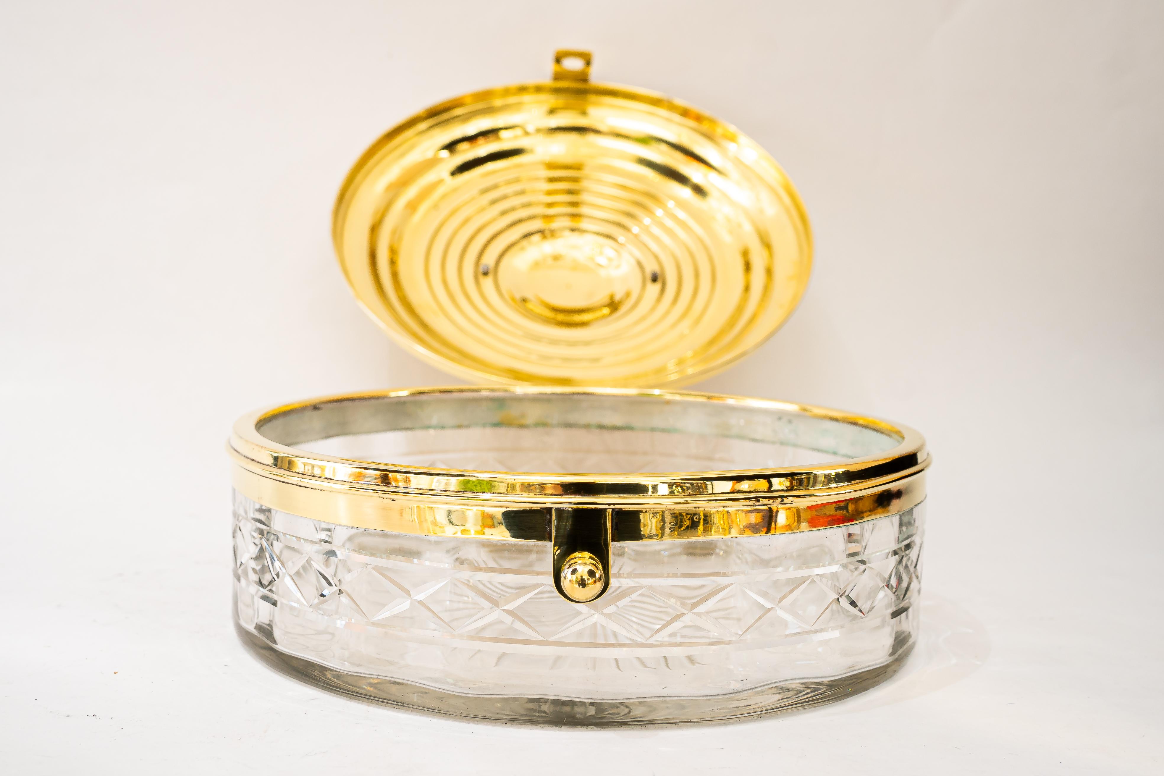 Rara Panera con cristal tallado Viena Alrededor, años 20 principios del siglo XX en venta