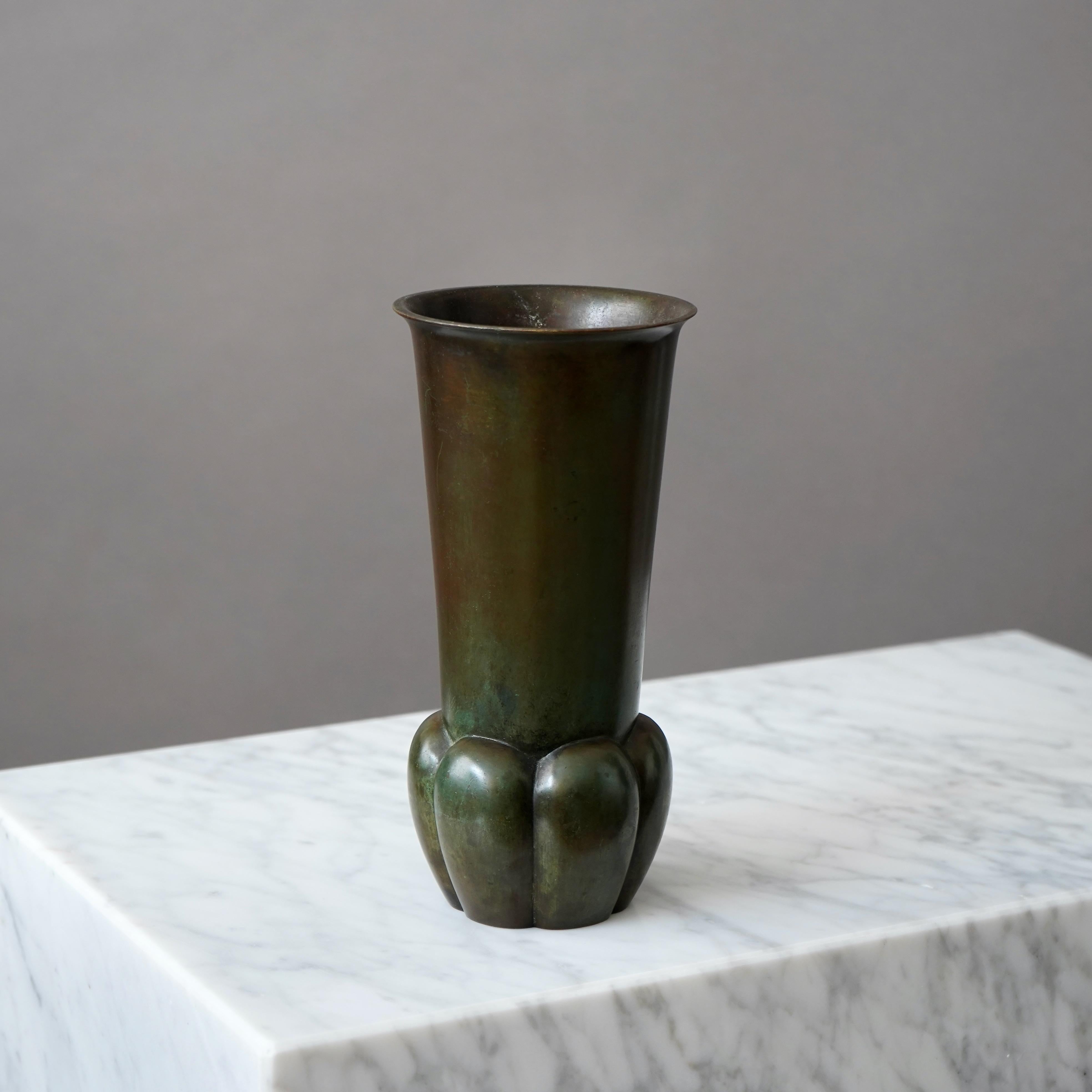 A beautiful bronze vase with amazing patina. 
Made by GAB Guldsmedsaktiebolaget, Sweden, 1930s.  

Excellent condition.
Stamped 'BRONS' and makers mark.