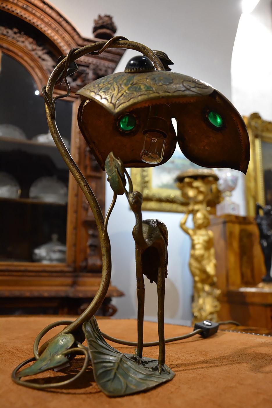 European Rare Bronze Figural Art Nouveau Lamp, circa 1900  For Sale