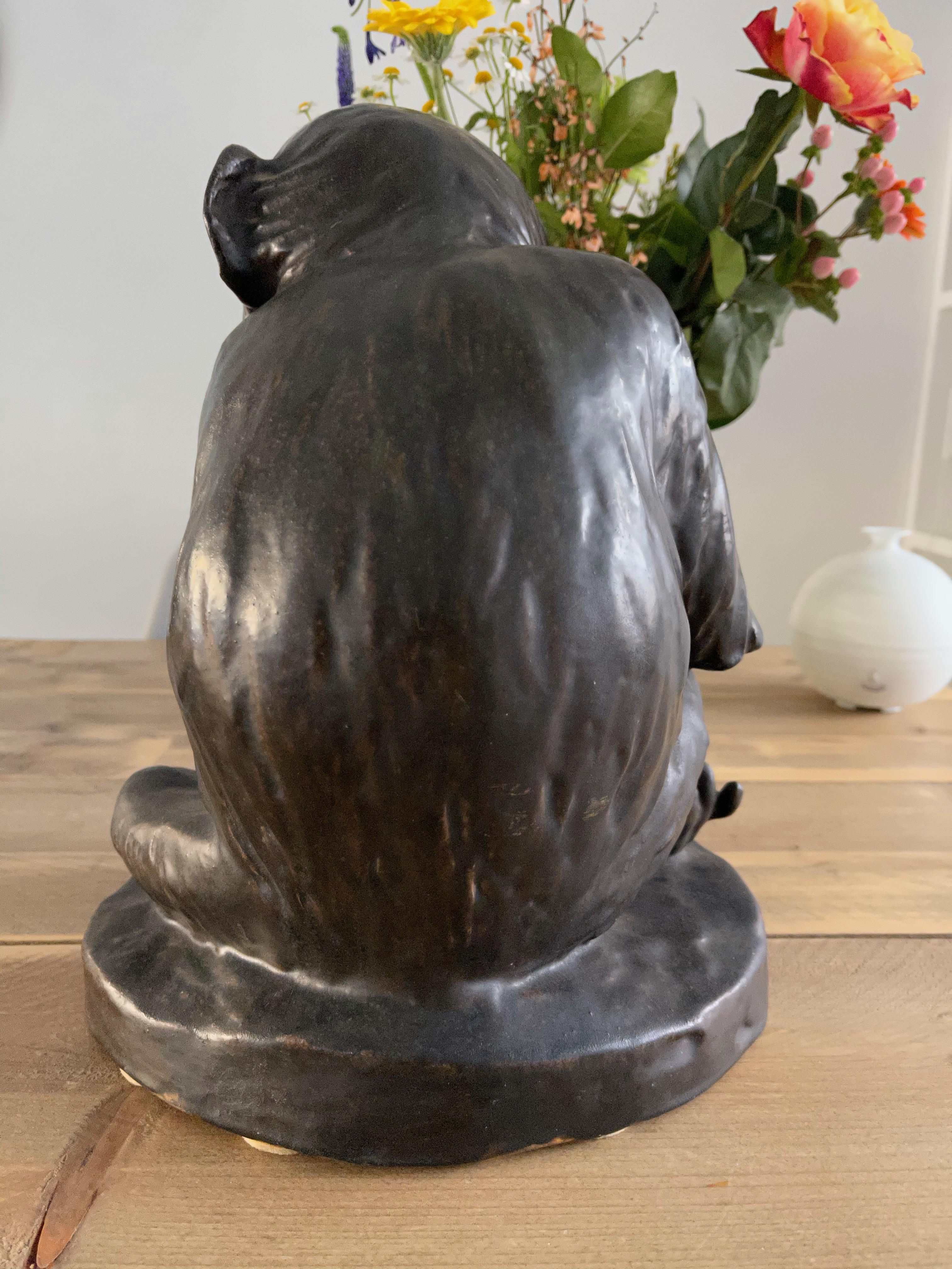 Seltene glasierte Terrakotta-Chimpanzee-Skulptur aus Bronze von Johannes Robert Korn, 1895 im Angebot 4