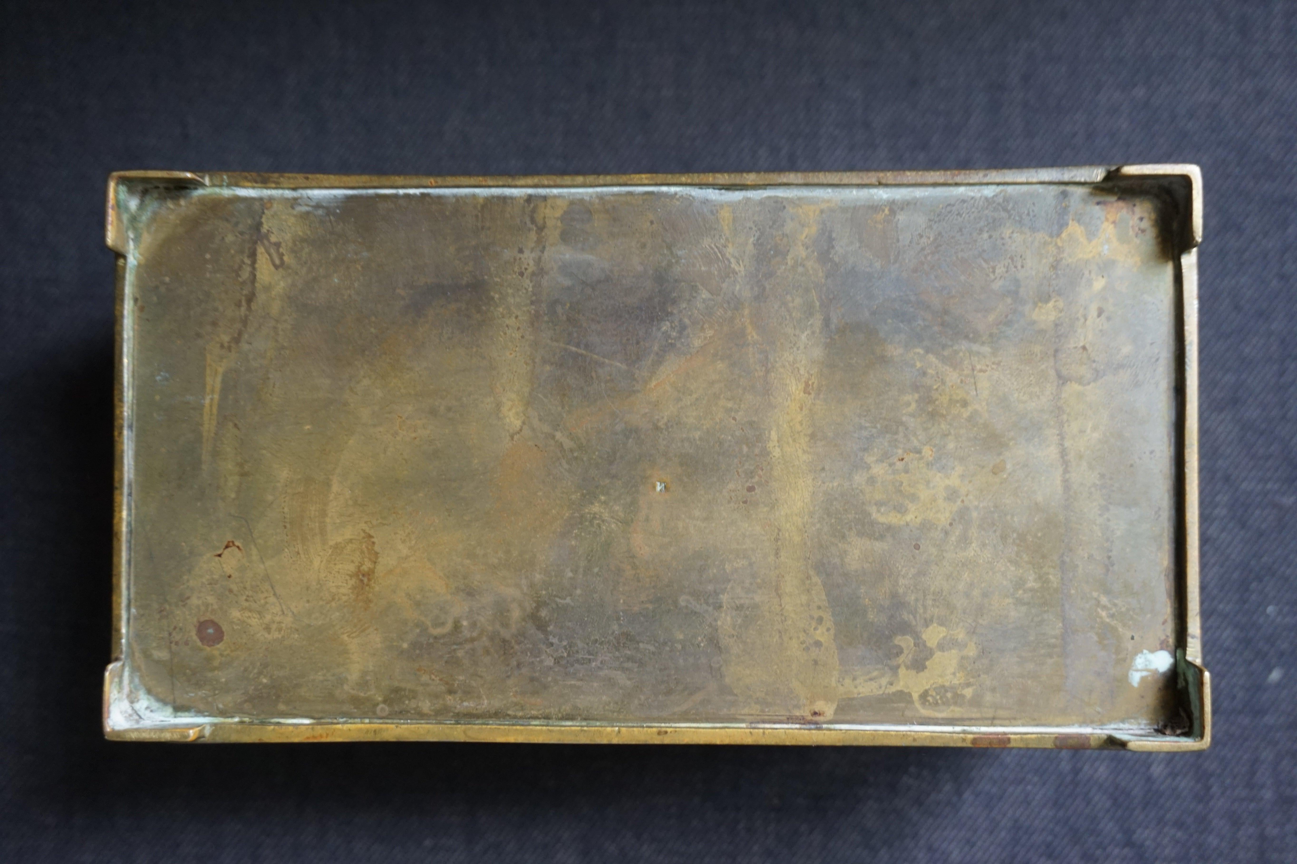 Rare Bronze Sculptural Casket / Box Panels with Historical Roman Empire Scenes For Sale 9