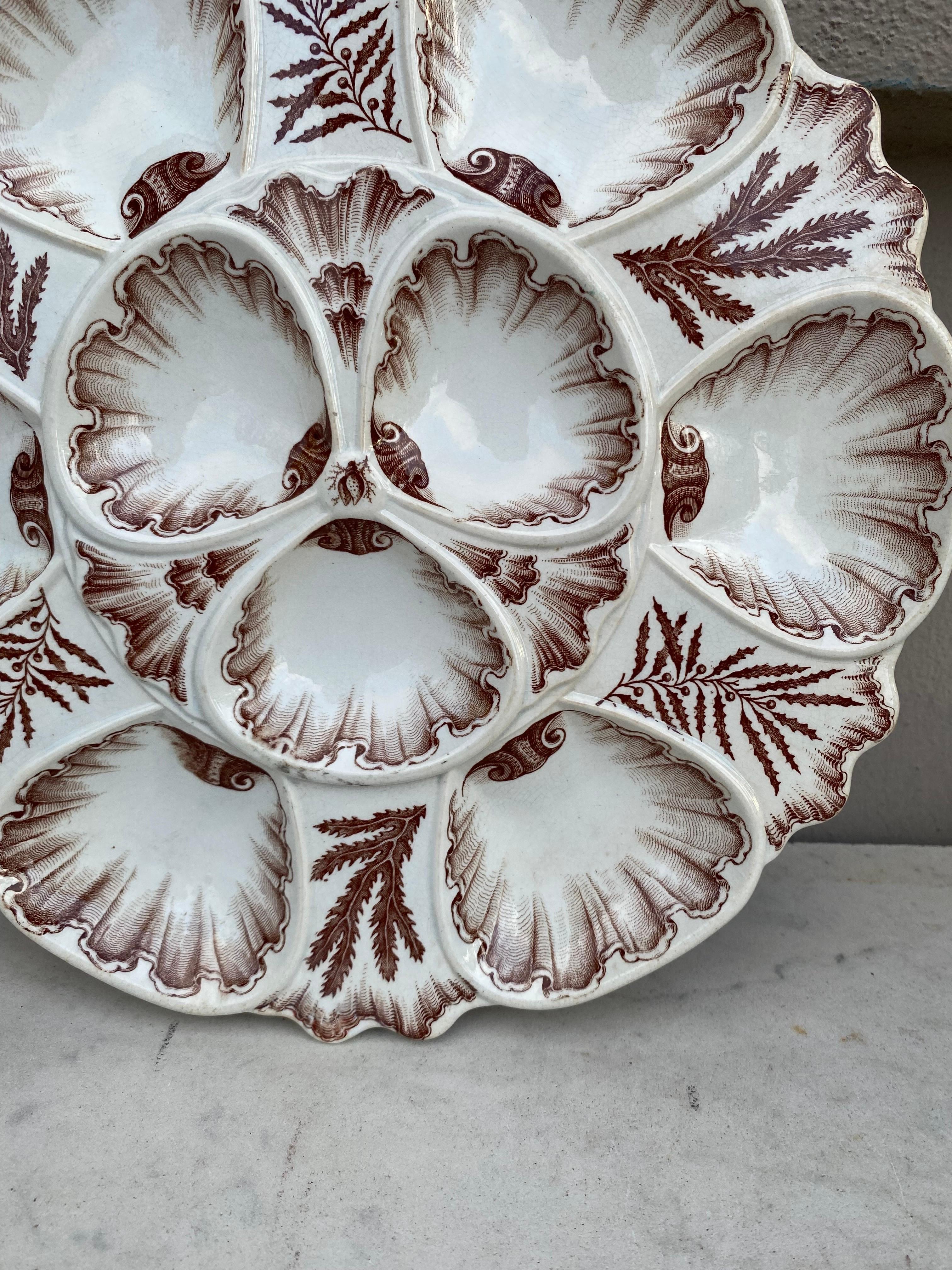 French Rare Brown Faience 19th Century Oyster Plate Vieillard Bordeaux For Sale