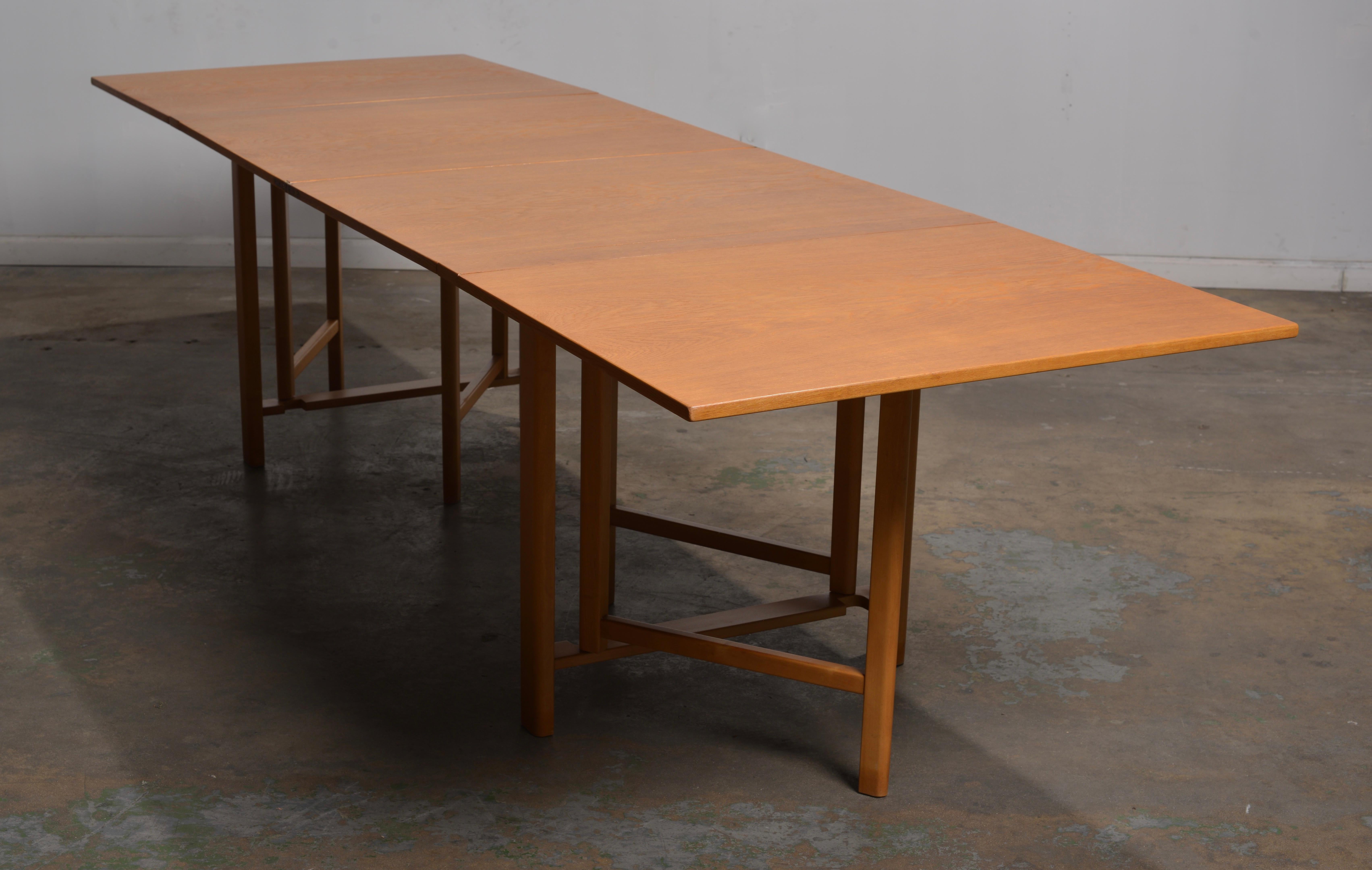 Milieu du XXe siècle Rare table pliante Maria Flap de Bruno Mathsson en chêne, Karl Mathsson en vente