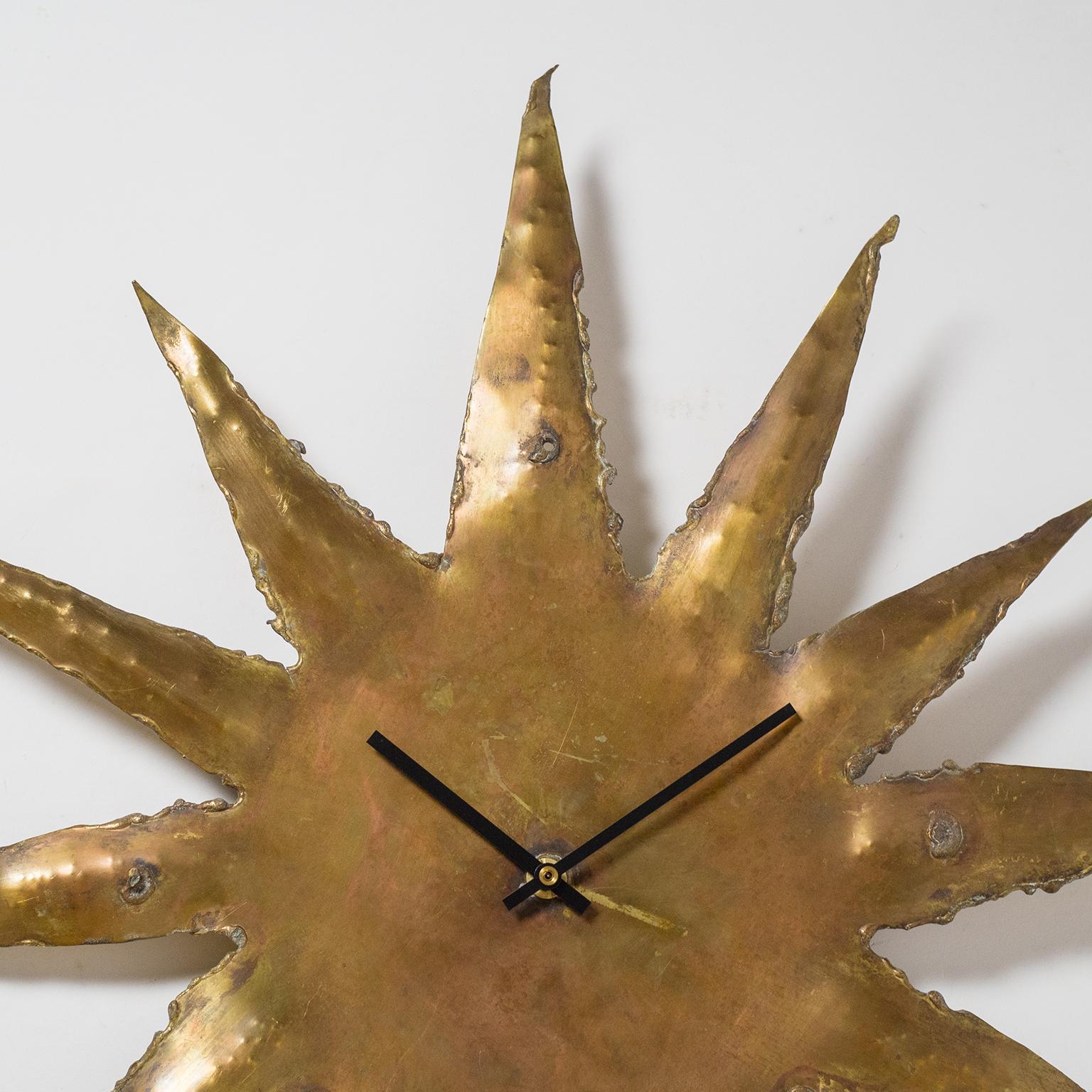 French Rare Brutalist Brass Sunburst Wall Clock, 1970s