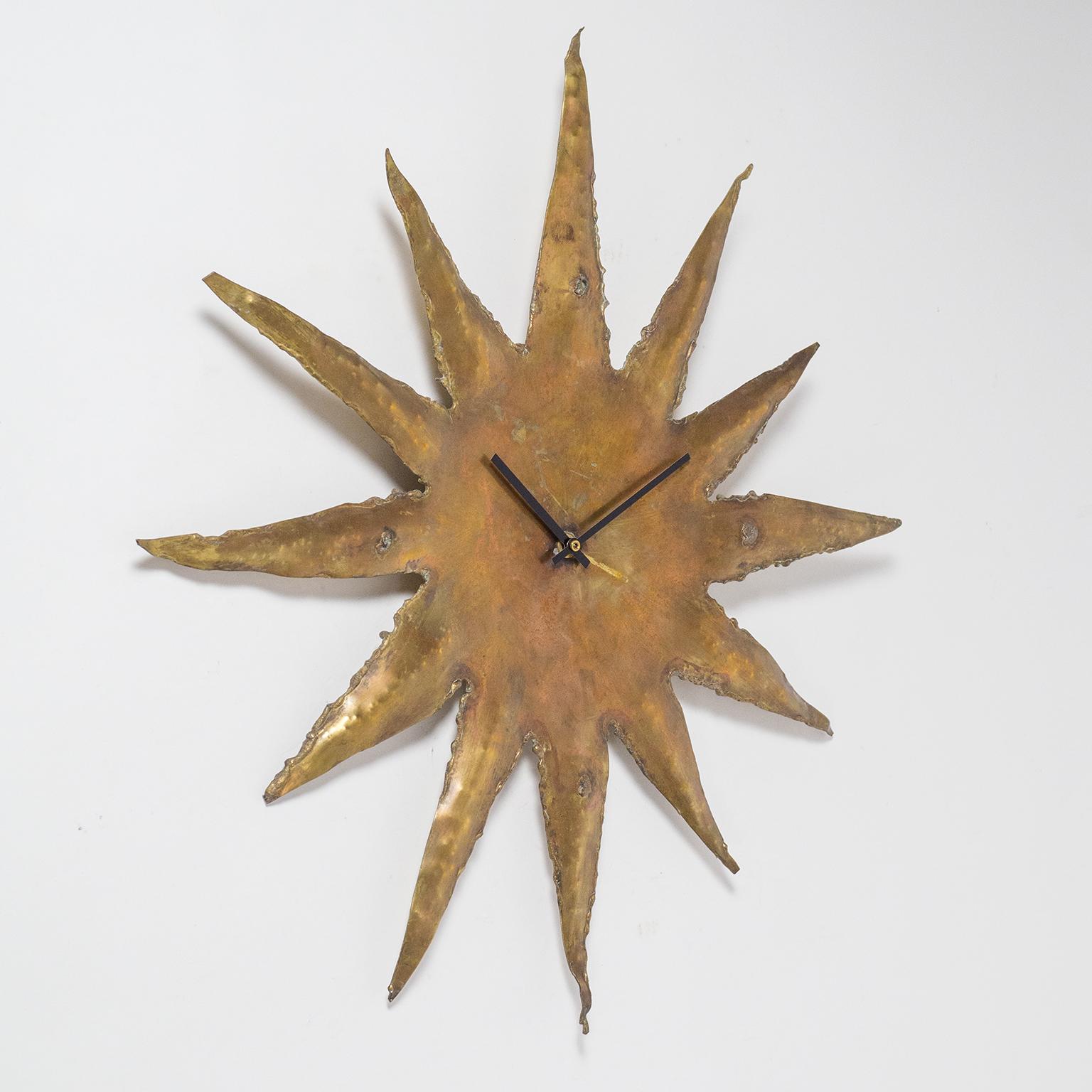 Rare Brutalist Brass Sunburst Wall Clock, 1970s 4