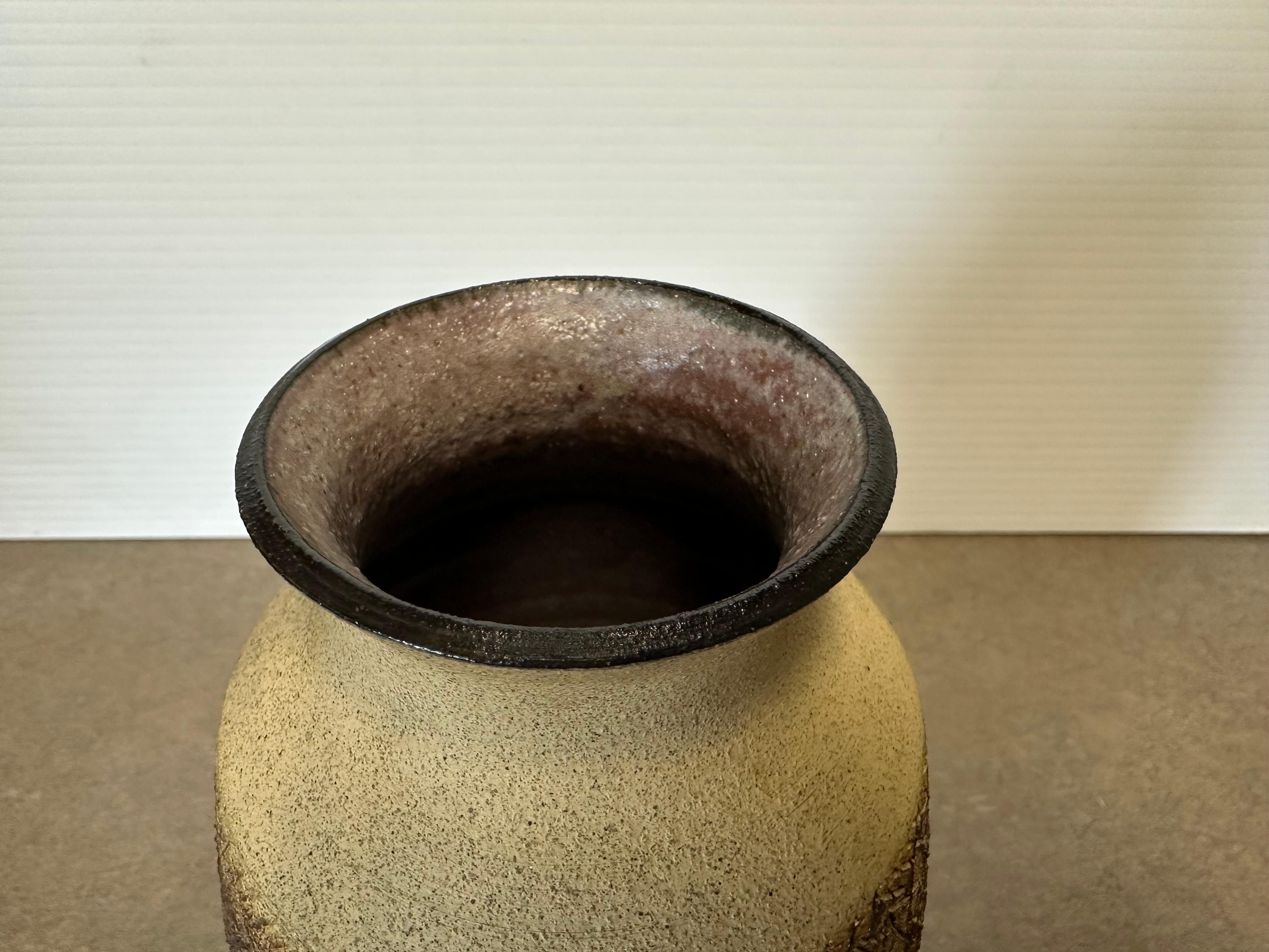 Rare Brutalist Studio Pottery Stoneware Vase  by Sally Hare Leibold For Sale 2