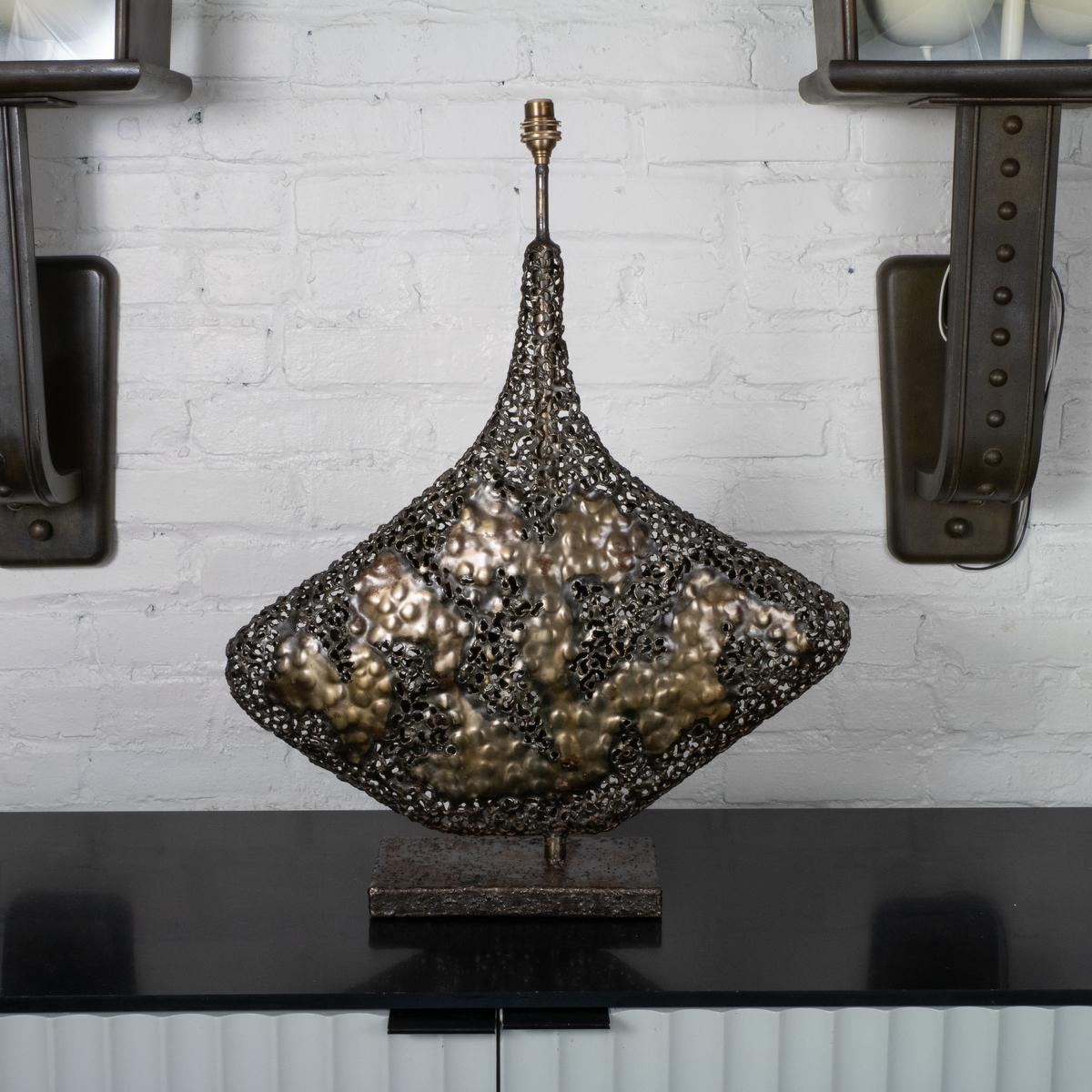 Brutalist Rare brutalist table lamp by Fantoni For Sale