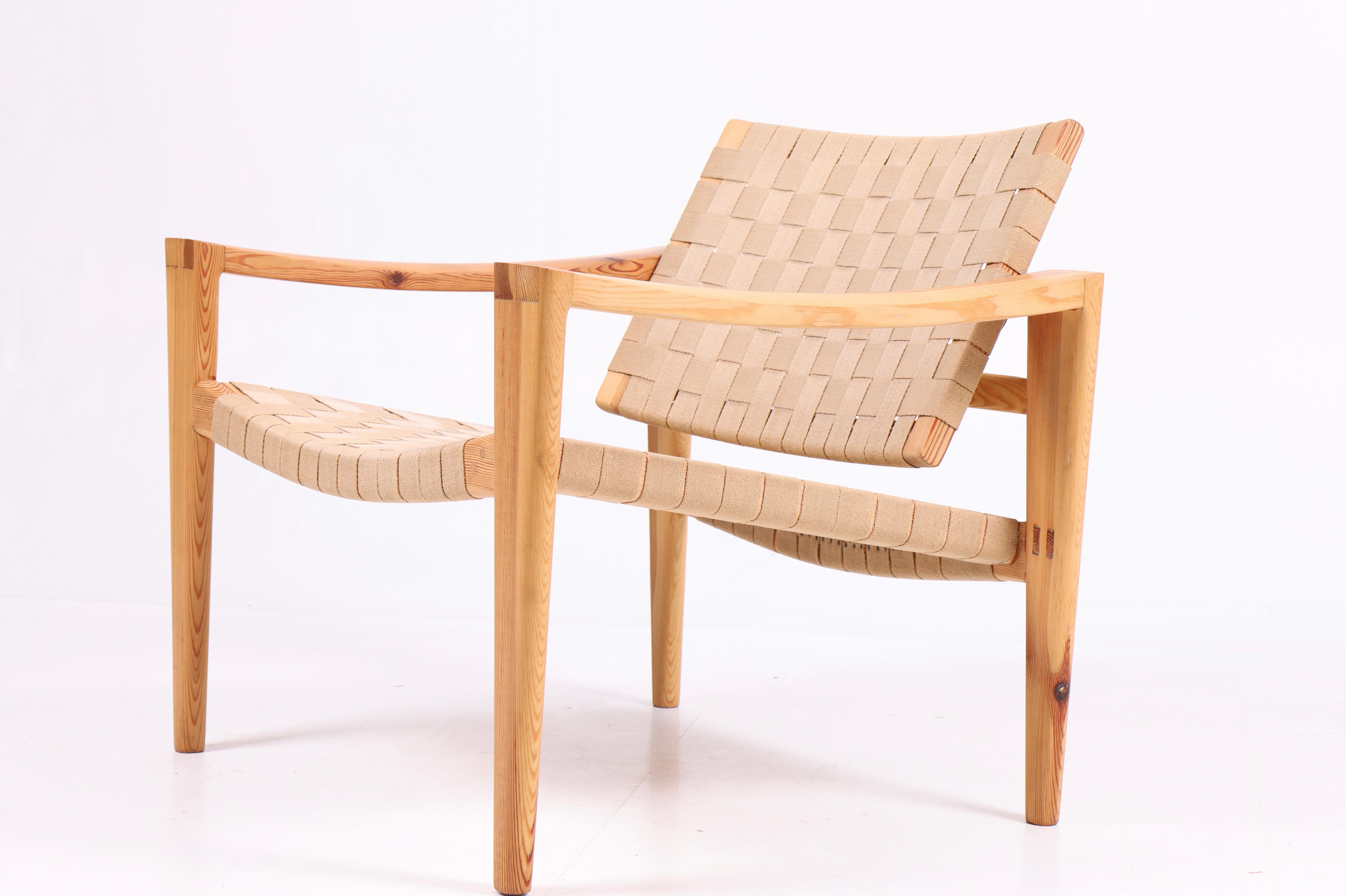 Rare 'Buck' Chair in Pine by Hans J. Wegner, 1959. In Good Condition For Sale In Lejre, DK