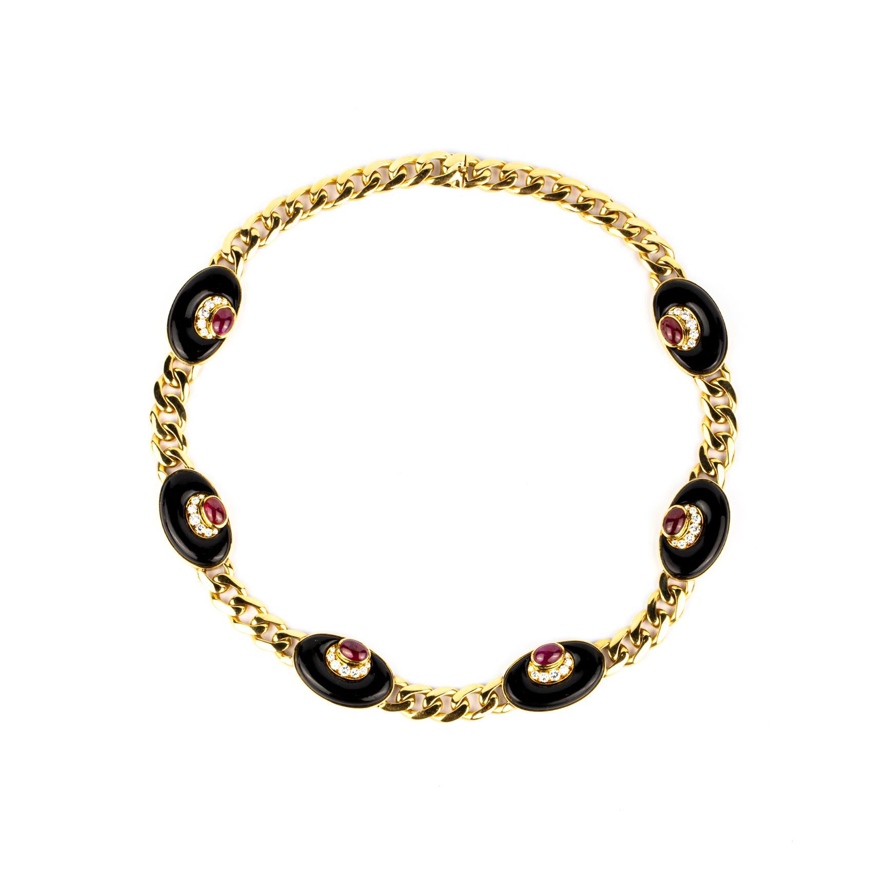 Rare Bulgari Onyx, Ruby and Gold “Half Moon” Set comprising Necklace and Earrings. Made in Italy, circa 1970.