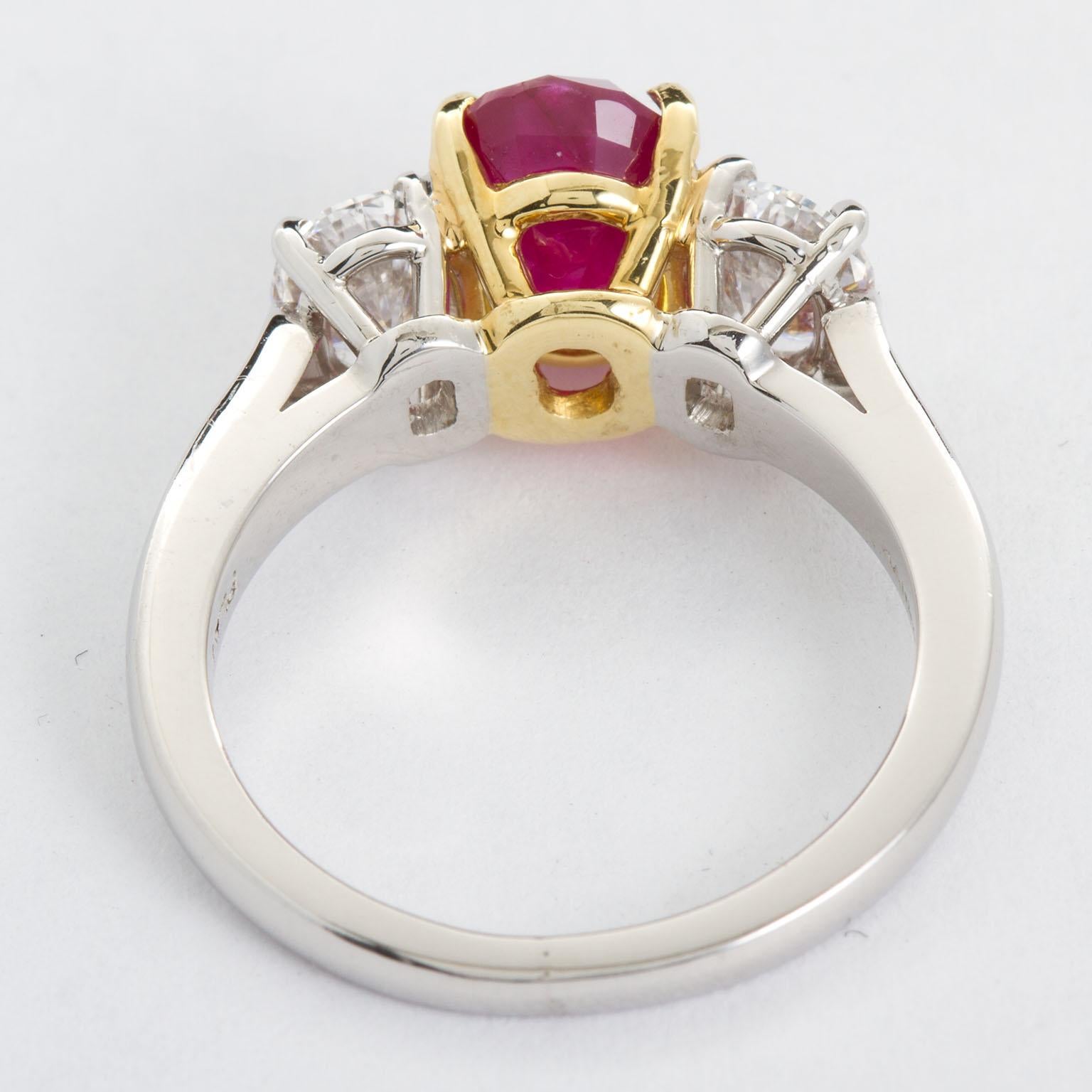Oval Ruby Diamond Three-Stone Ring  Burma No-Heat 2.64 Carat  For Sale 3