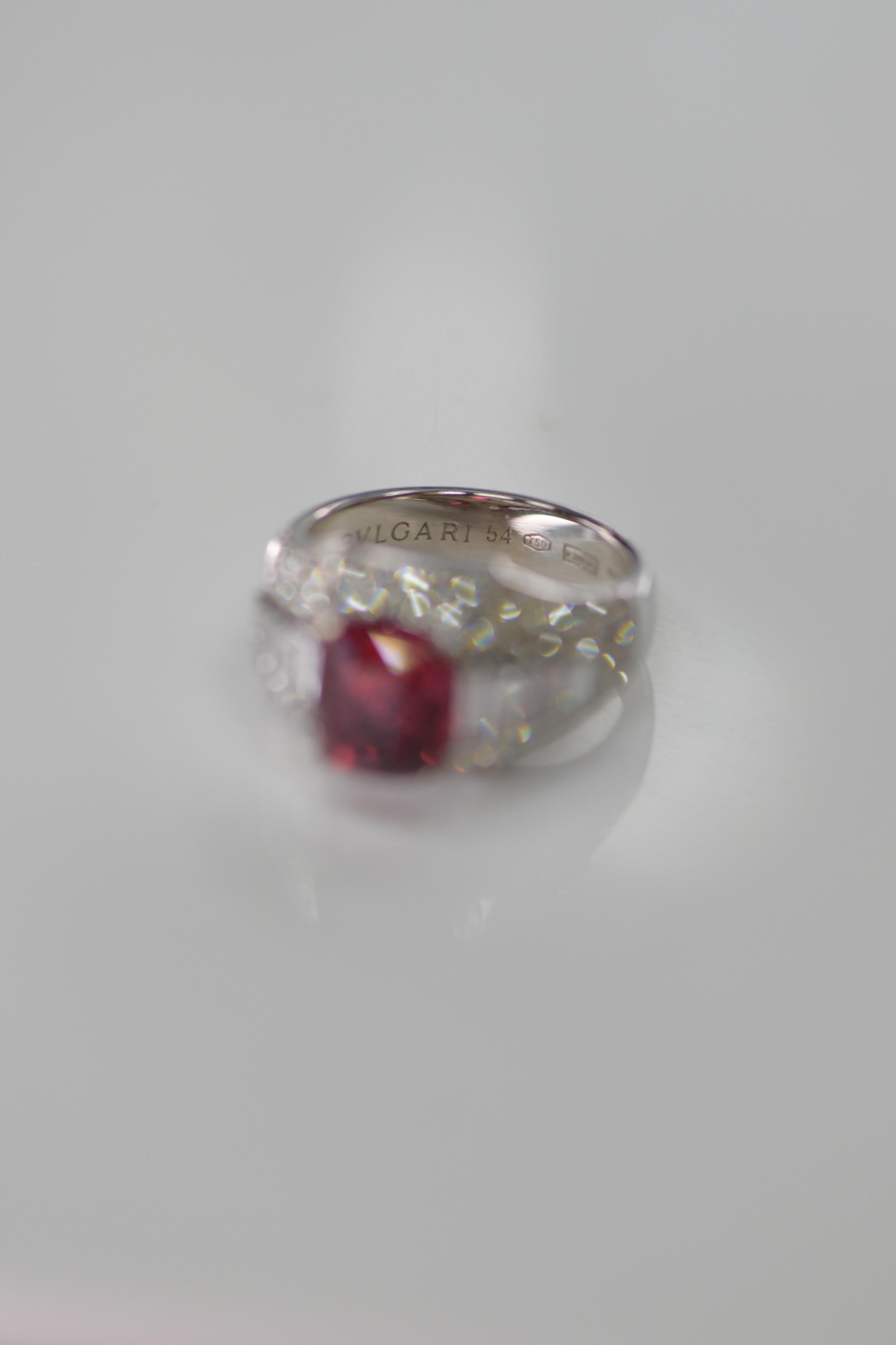 Rare Burma Red Spinel and Diamond Ring by Bulgari 1