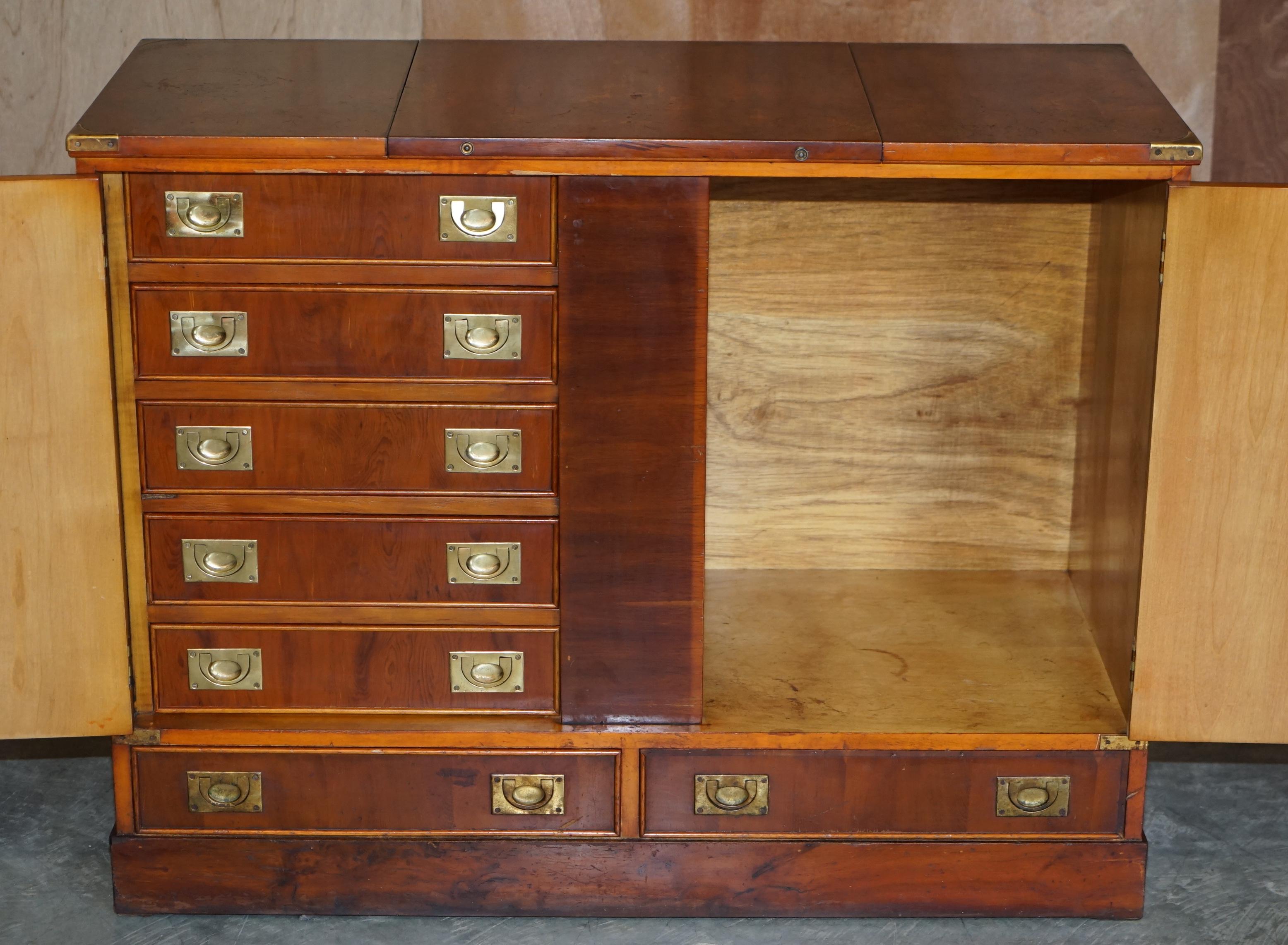 Rare Burr Yew Wood Military Campaign Gentleman's Dressing Table Chest of Drawers For Sale 4