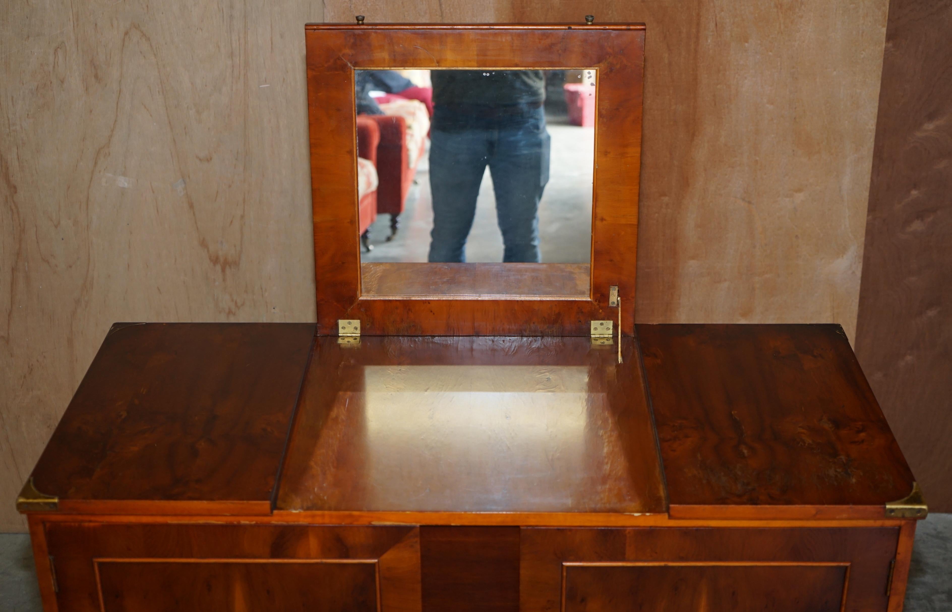Rare Burr Yew Wood Military Campaign Gentleman's Dressing Table Chest of Drawers For Sale 2