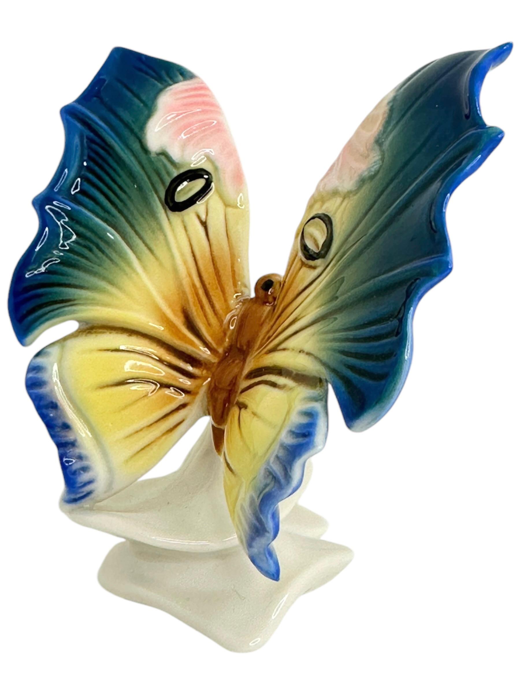 Seltene Schmetterling-Porzellan China-Figur von Ens Antique German 1920er Jahre (Art nouveau) im Angebot