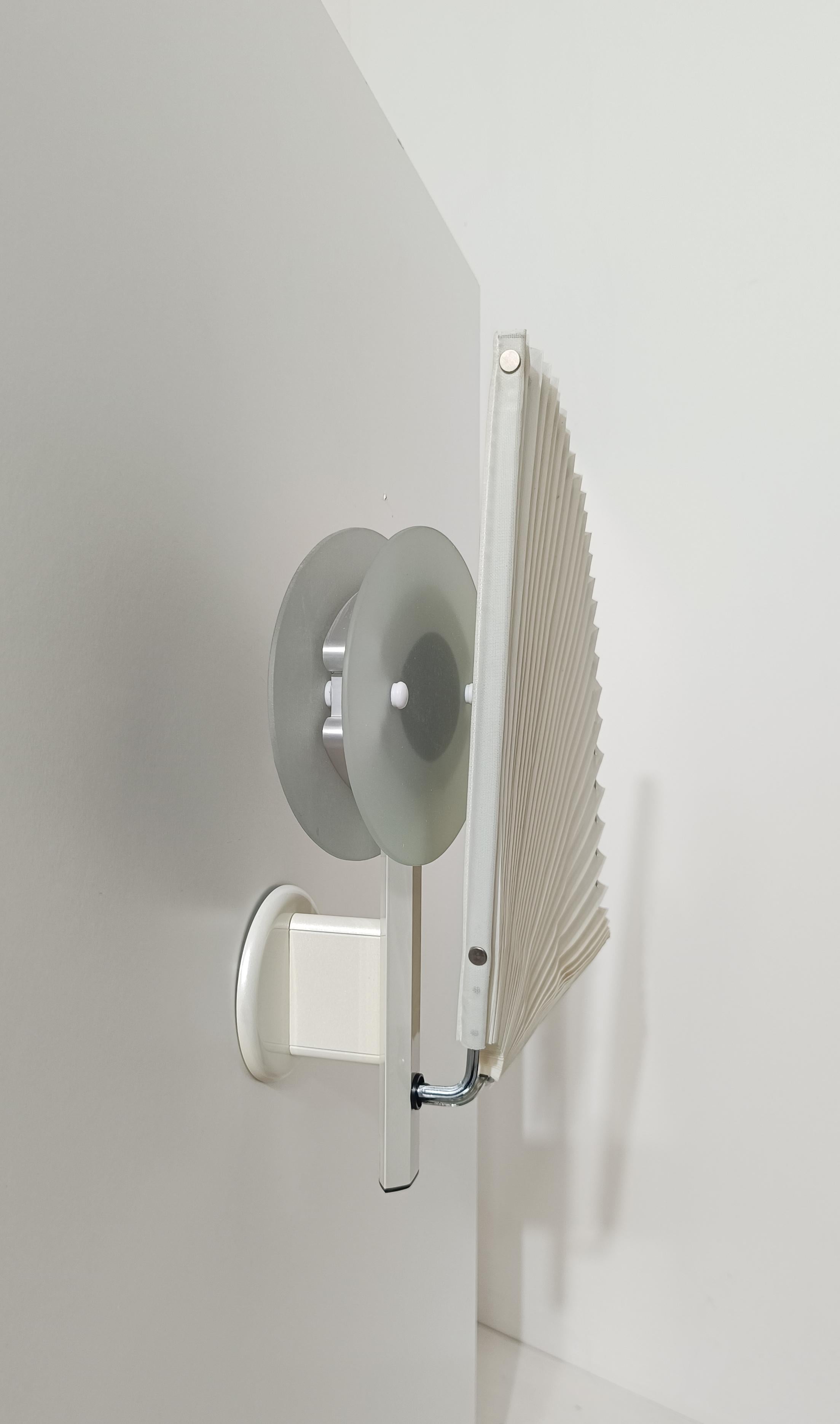 Raro aplique / lámpara de pared Mariposa de Afra & Tobia Scarpa para Flos,  Italia años 80 en venta 9