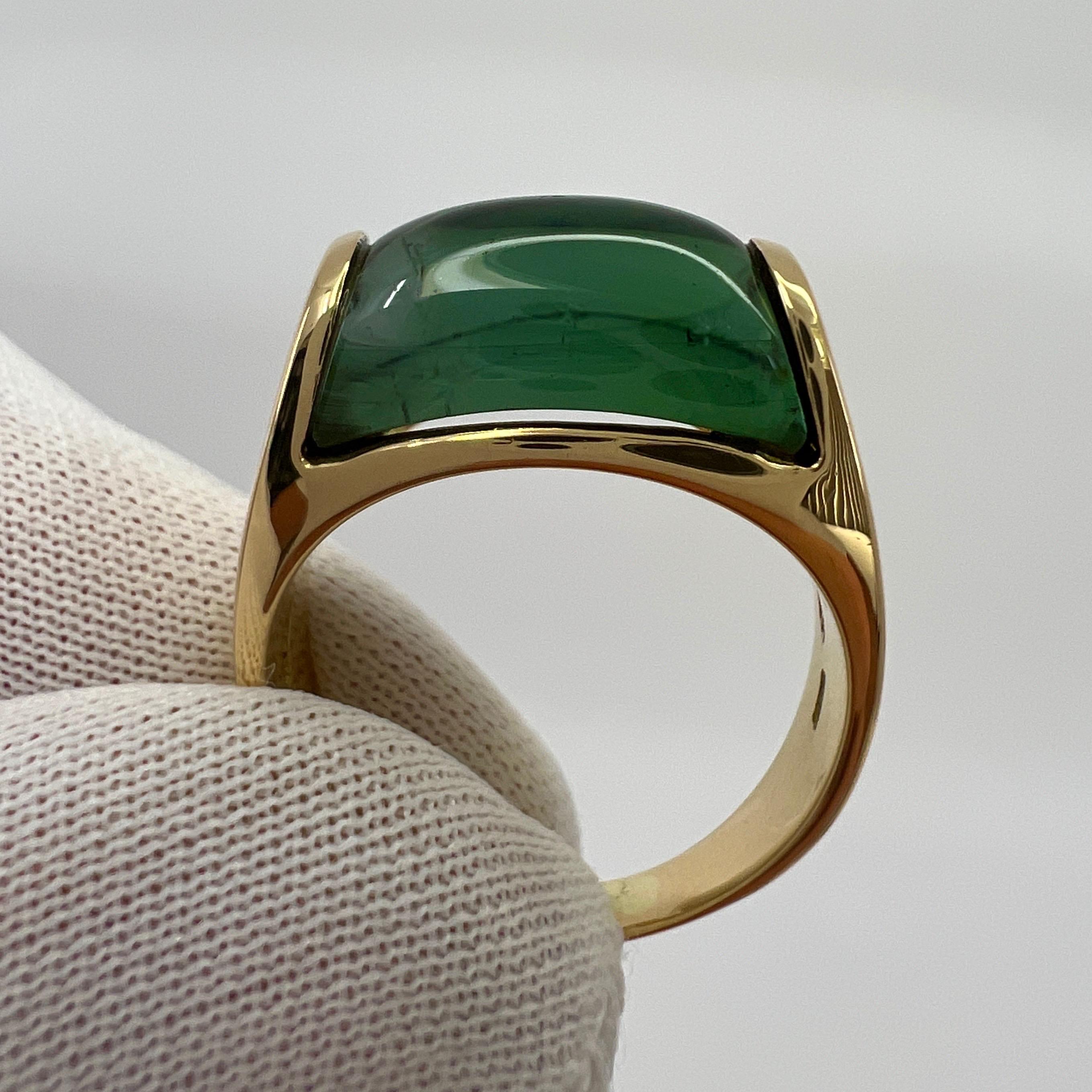 Seltener Bvlgari Bulgari Tronchetto Ring aus 18 Karat Gelbgold mit grünem Turmalin in Schachtel im Zustand „Gut“ in Birmingham, GB