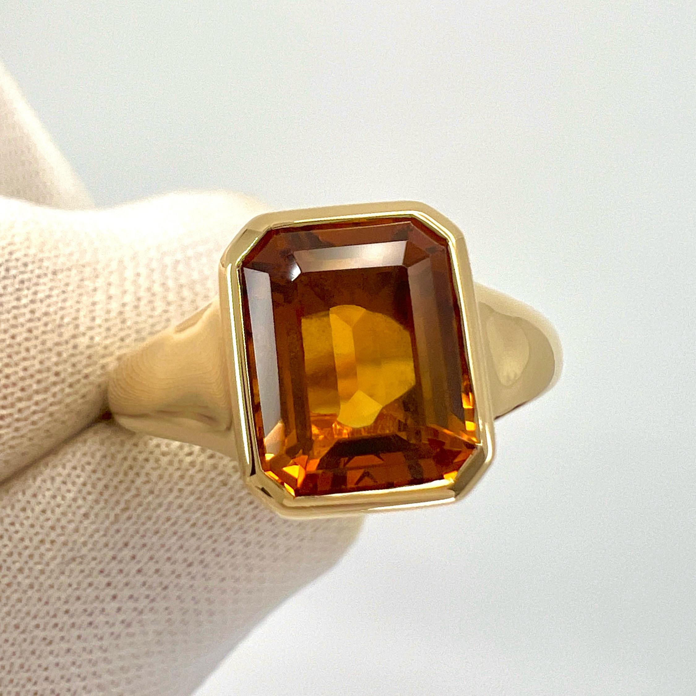 Seltene Vintage Bvlgari Smaragd Cut Citrin 18k Gelbgold Signet Style Ring.

Dieser seltene Ring von Bvlgari zeigt einen erstklassigen Citrin im Smaragdschliff, der in einem feinen Ring aus 18 Karat Gelbgold gefasst ist. 
Edelstein und Lünette sind