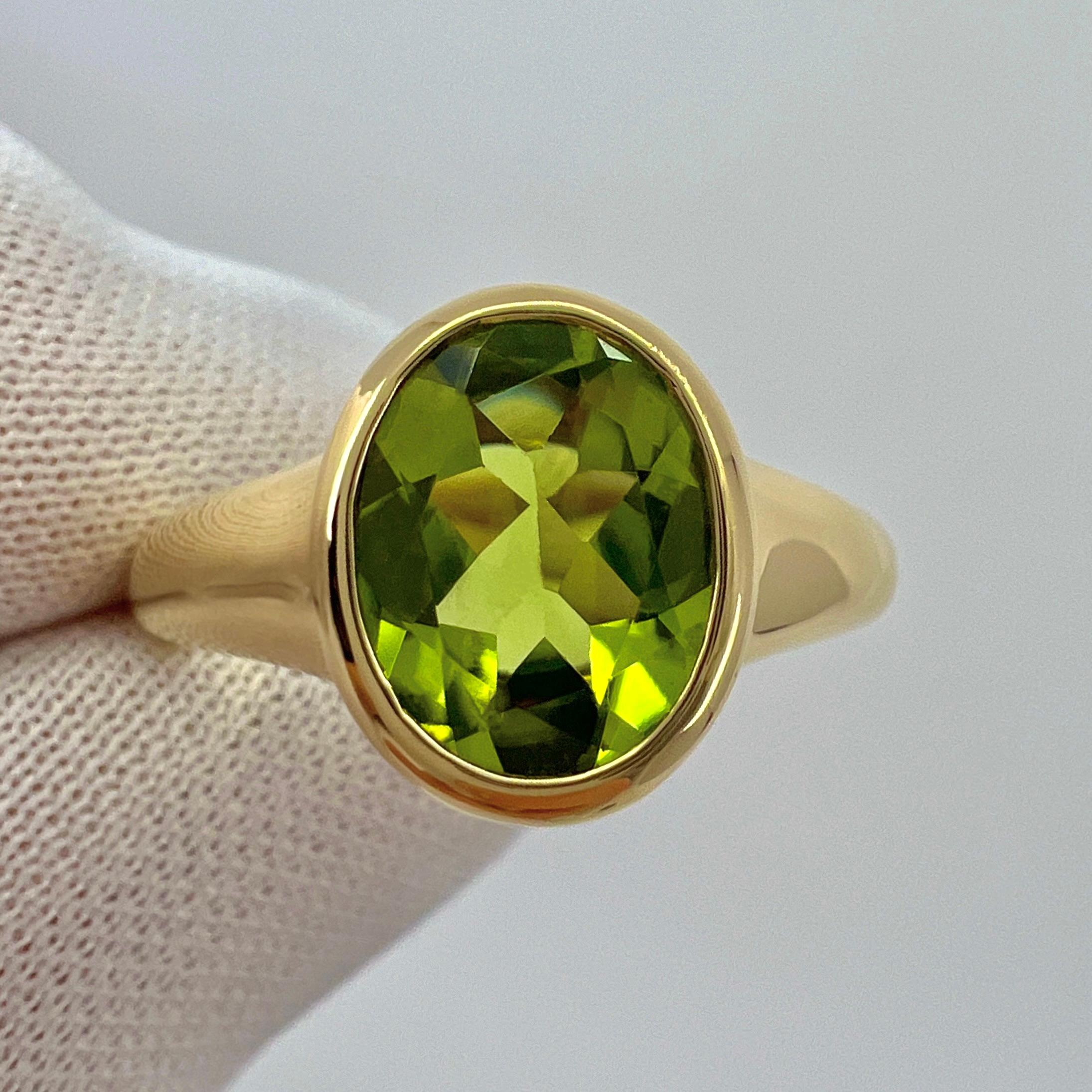 Rare Bvlgari Green Peridot Oval 18k Yellow Gold Signet Style Bezel Rubover Ring 7