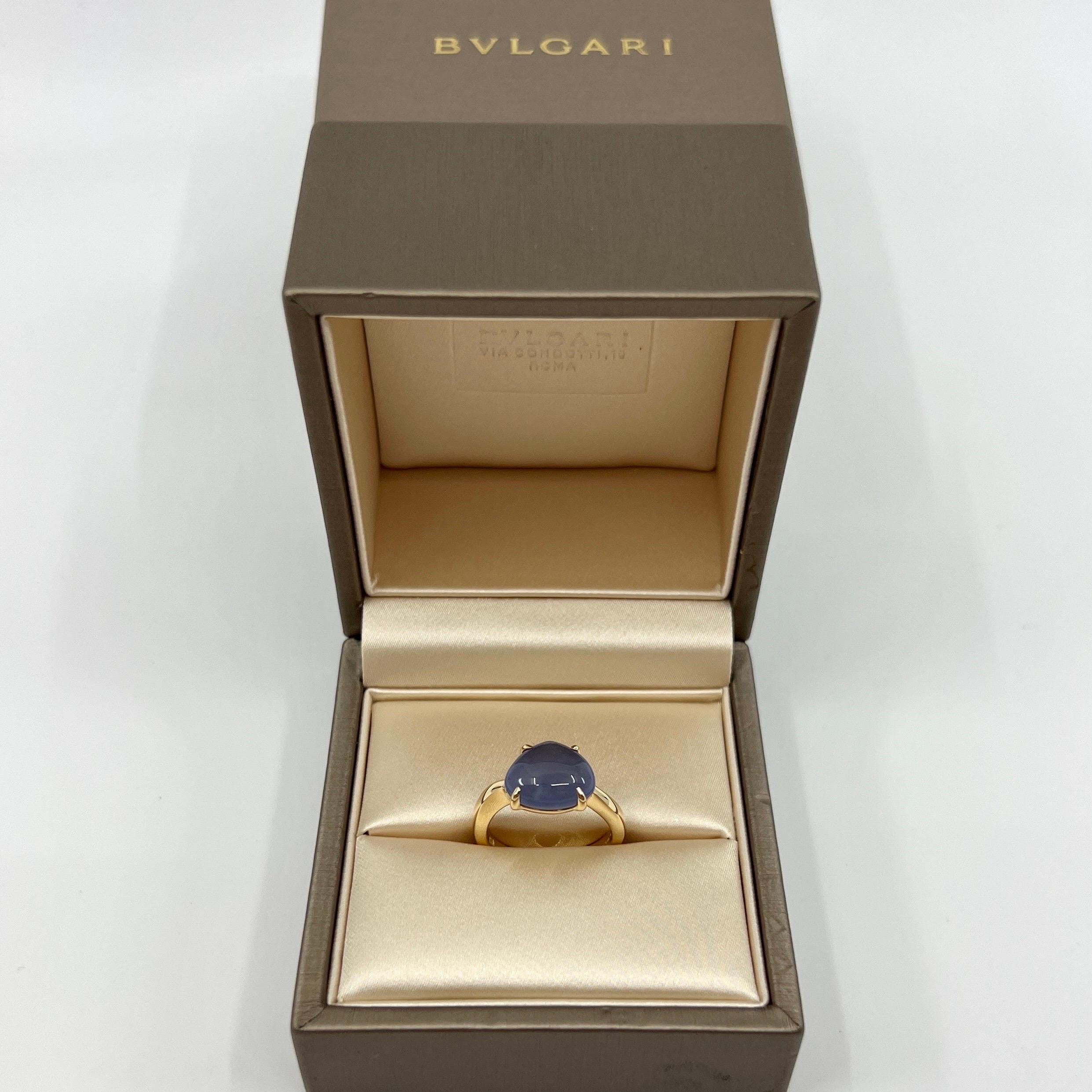 Seltener Bvlgari Mediterranean Eden Chalcedon Birnen-Cabochon 18k Gelbgold Ring im Zustand „Hervorragend“ in Birmingham, GB