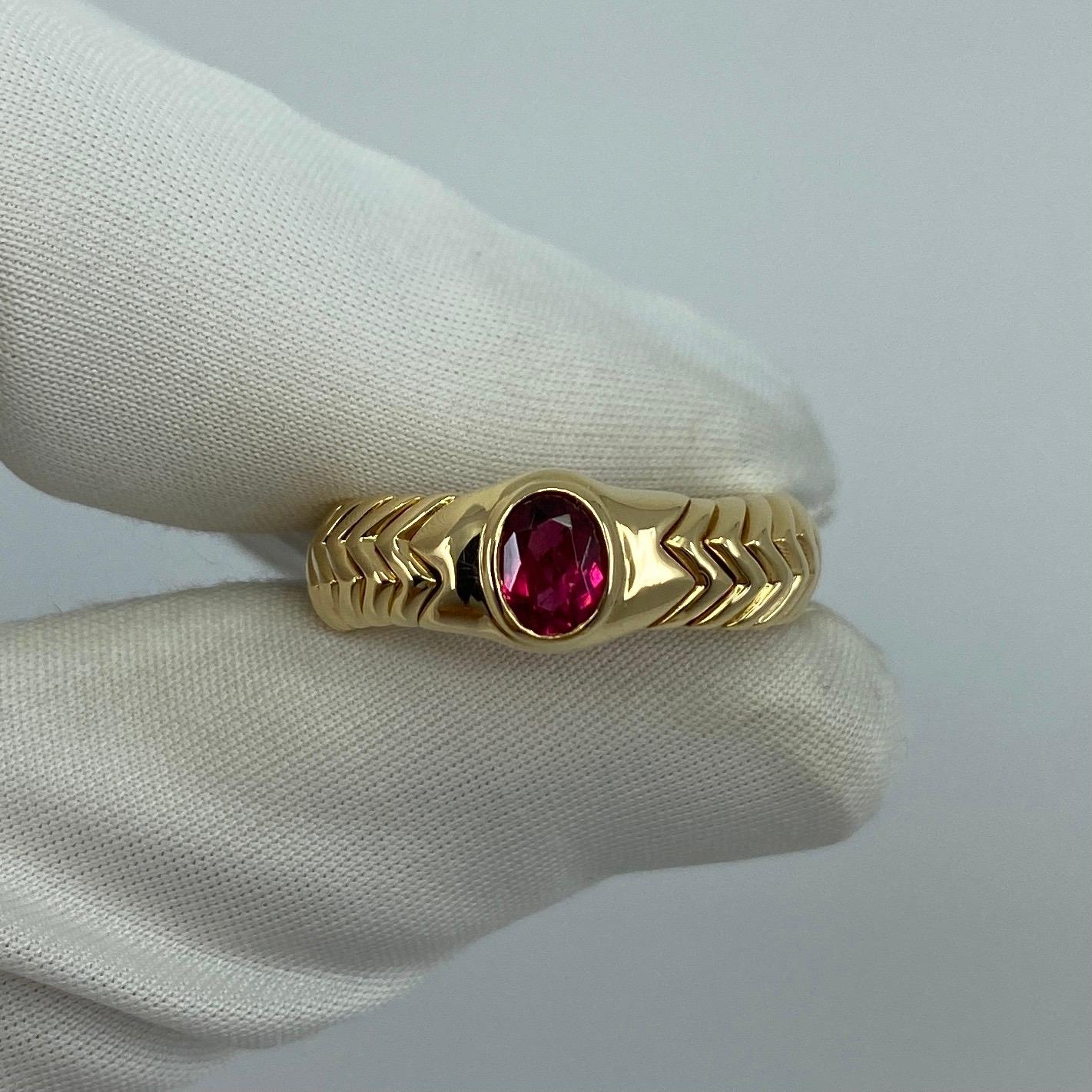 Rare Bvlgari Pink Tourmaline Serpenti Oval Cut 18 Karat Yellow Gold Flex Ring 2