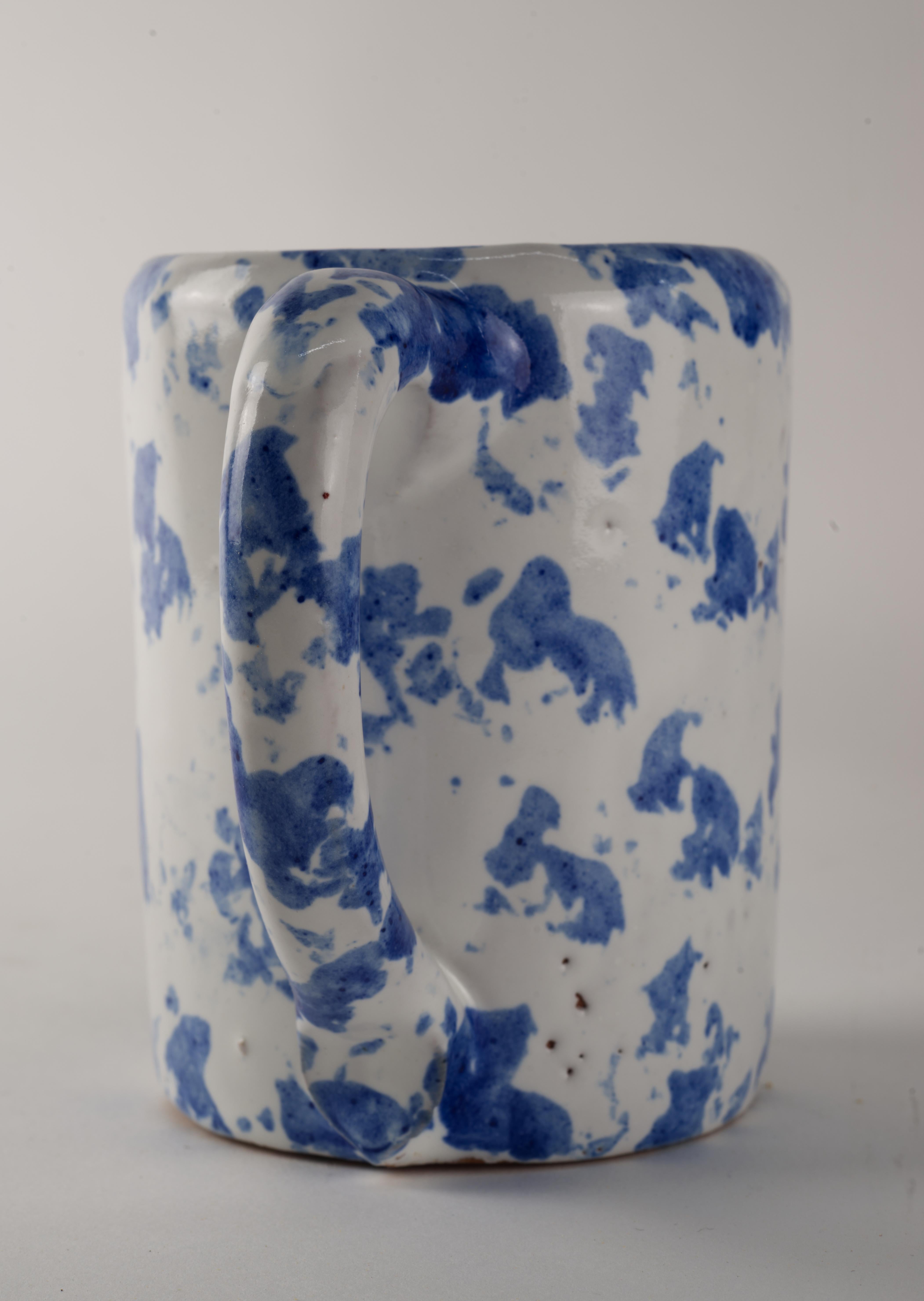 Seltene Bybee Pottery Großer Becher, Blau Spongeware Kentucky Art Pottery (amerikanisch) im Angebot