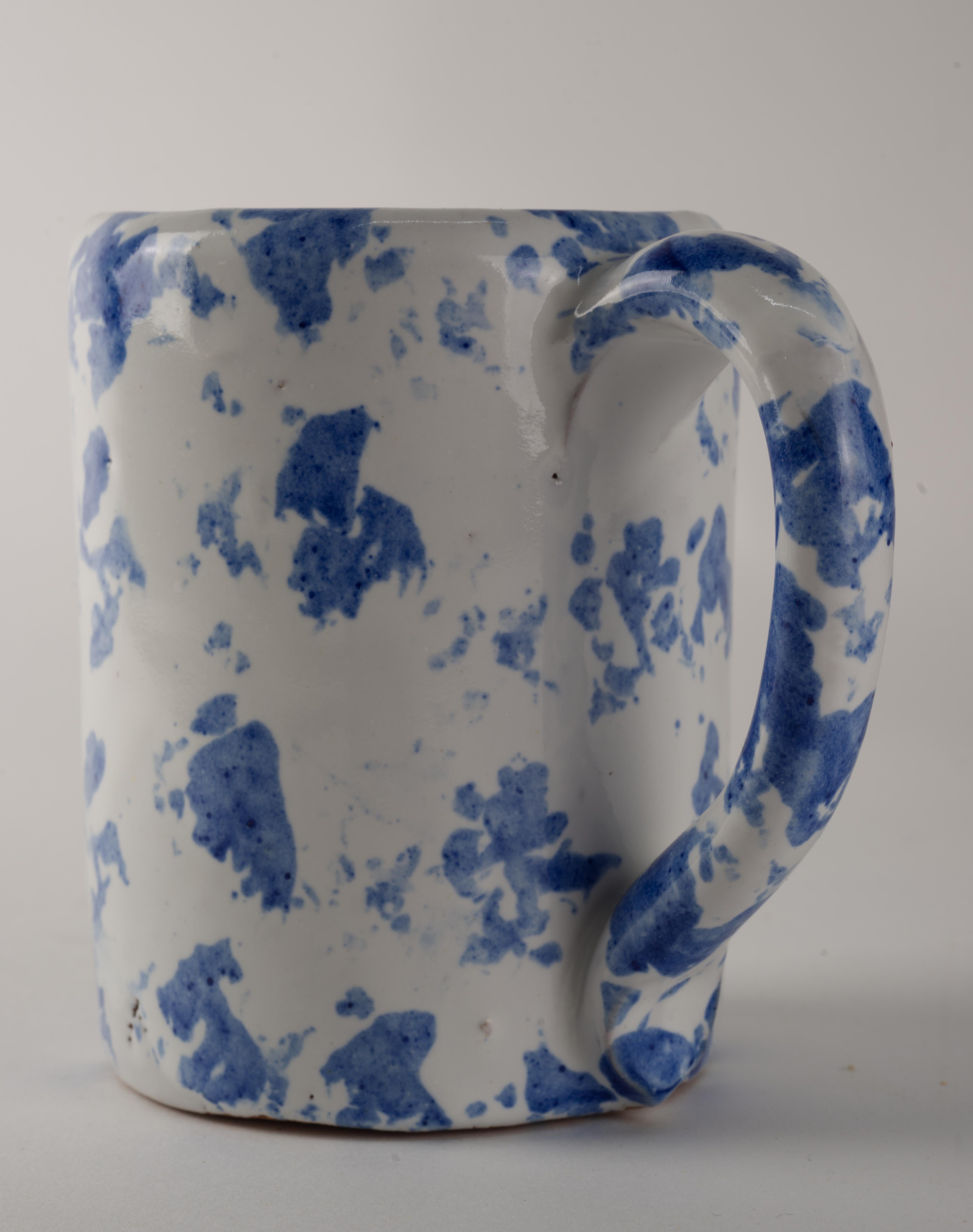 Rare Bybee Pottery Large Mug, Blue Spongeware Kentucky Art Pottery In Good Condition For Sale In Clifton Springs, NY