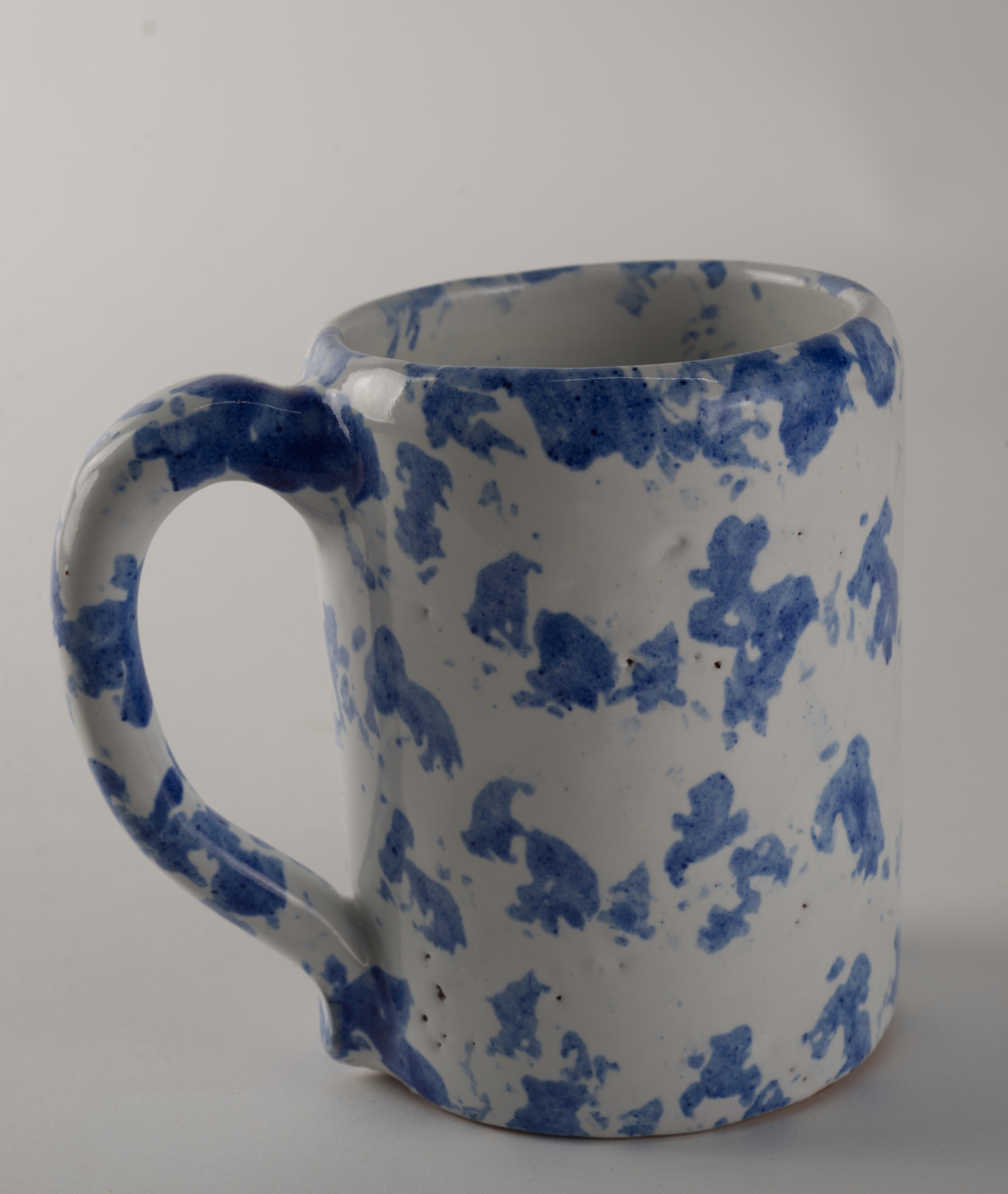 Rare Bybee Pottery Large Mug, Blue Spongeware Kentucky Art Pottery For Sale 2