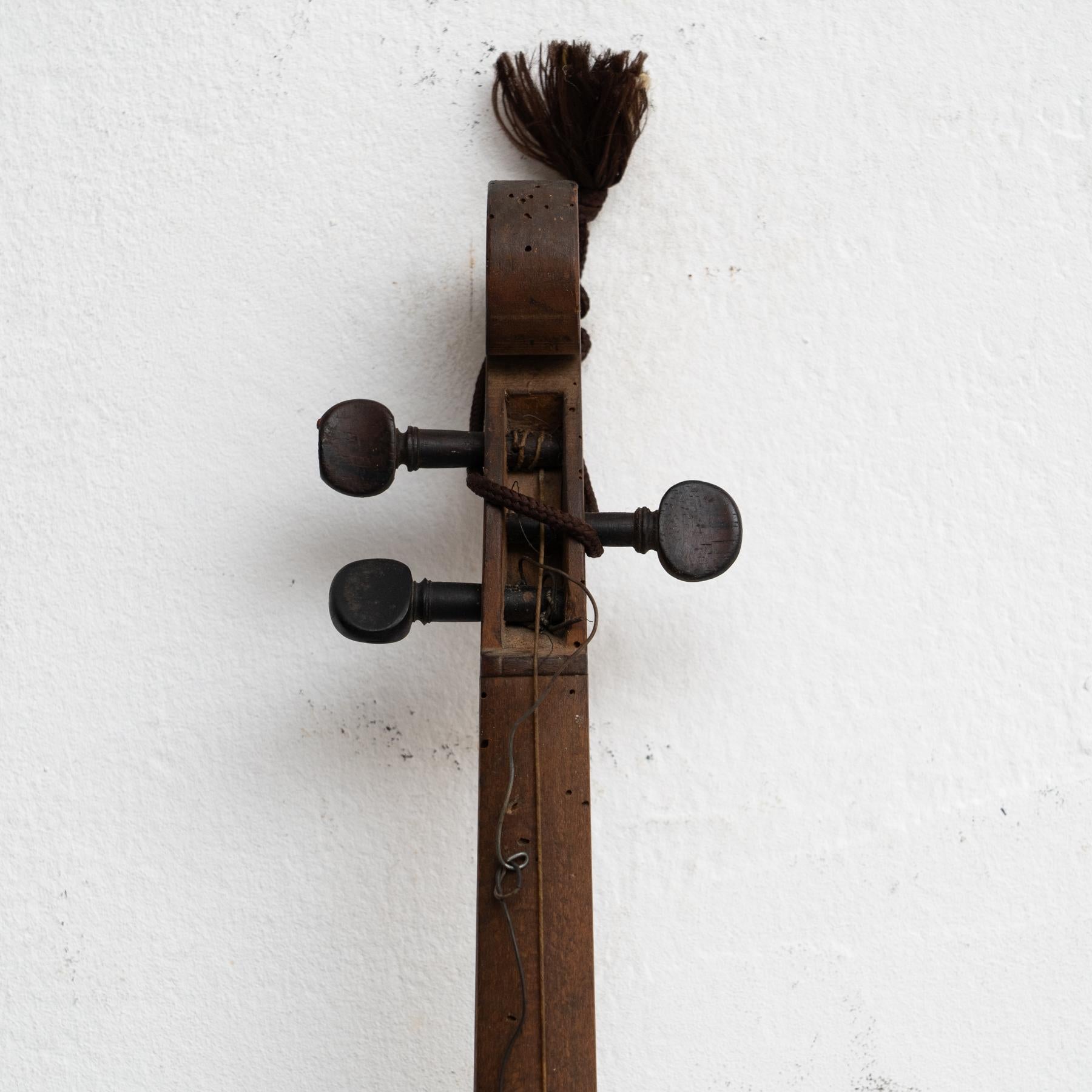 Inizio XX secolo Raro violino francese a scatola di sigari del 1900 circa - autentico strumento popolare dell'arte della trincea in vendita