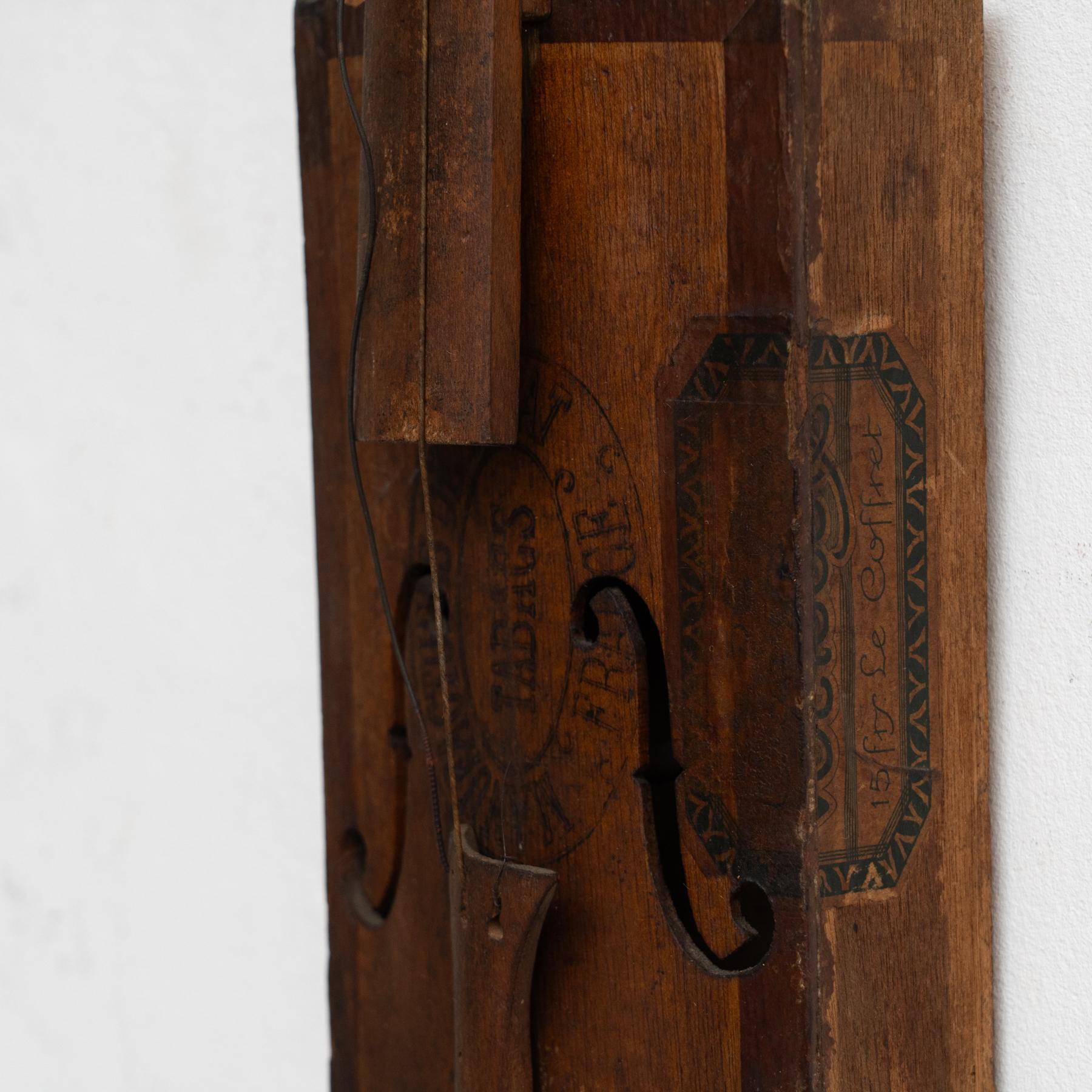 Raro violino francese a scatola di sigari del 1900 circa - autentico strumento popolare dell'arte della trincea in vendita 1