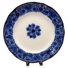 Raro piatto in ceramica Royal Staffordshire di colore blu storico con motivi greci del 1900