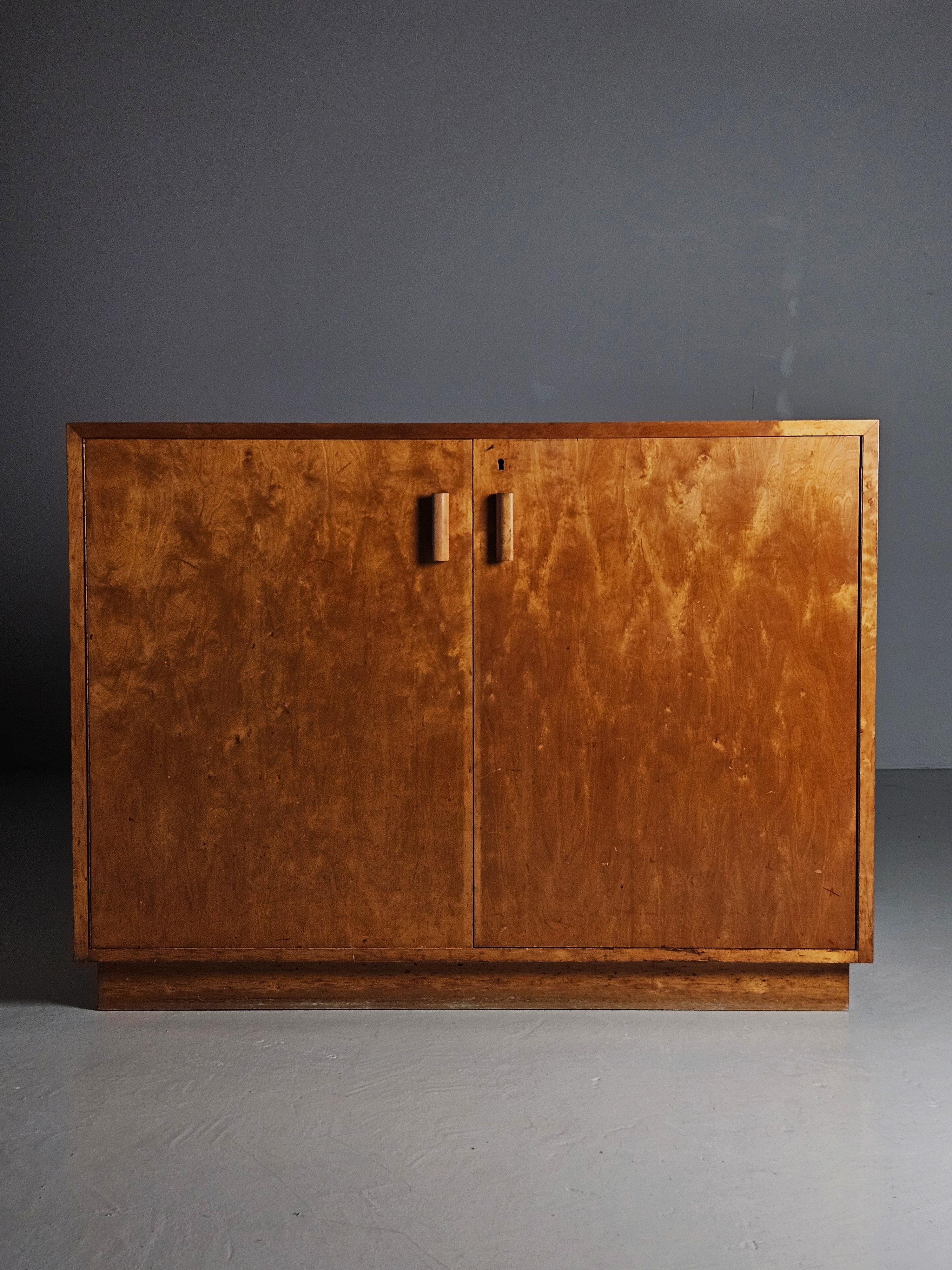Scandinavo moderno Raro mobile '808' di Alvar Aalto per AB Artek a Hedemora, Svezia, anni '40 in vendita