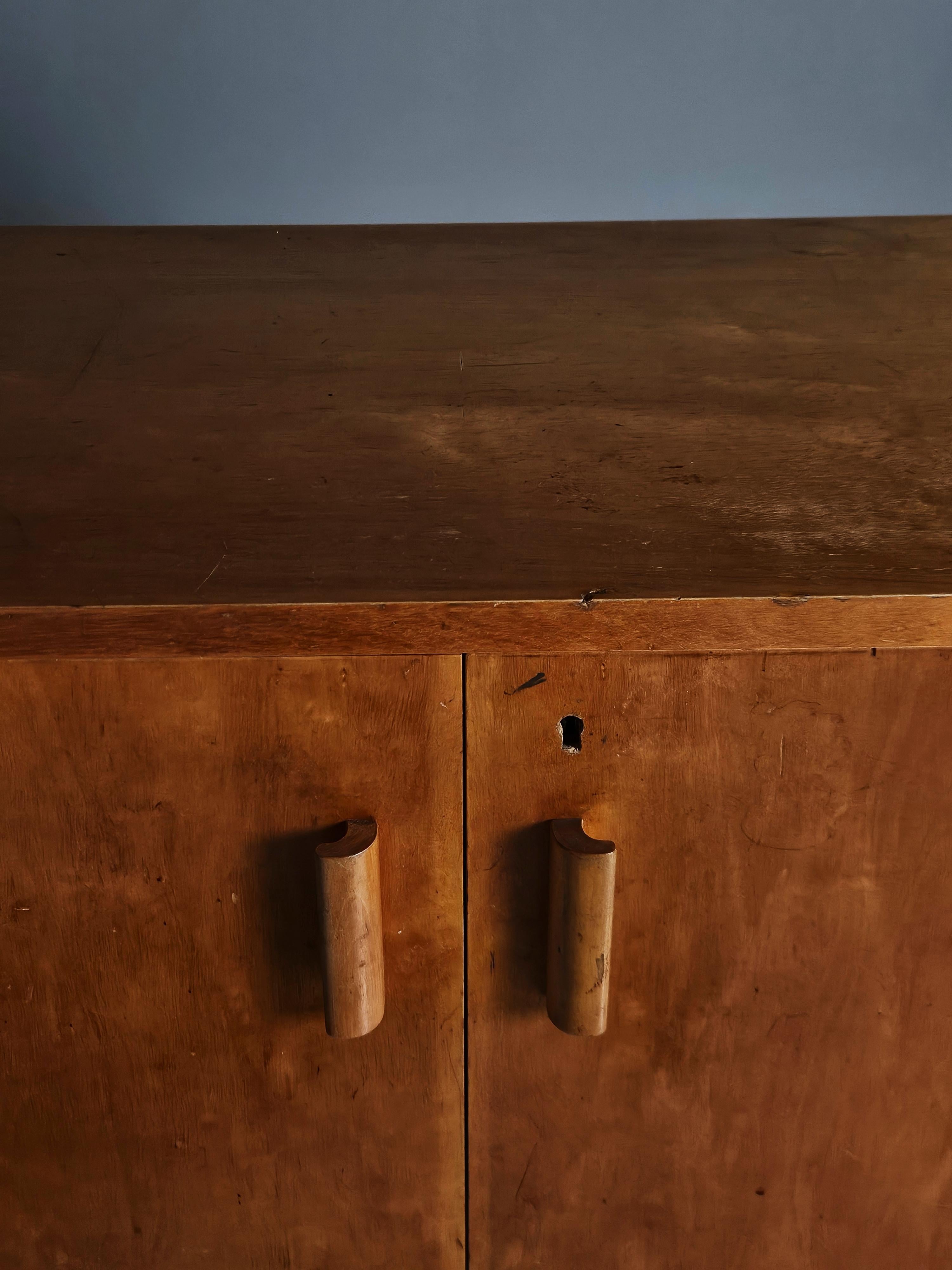 Raro mobile '808' di Alvar Aalto per AB Artek a Hedemora, Svezia, anni '40 In condizioni discrete in vendita a Eskilstuna, SE